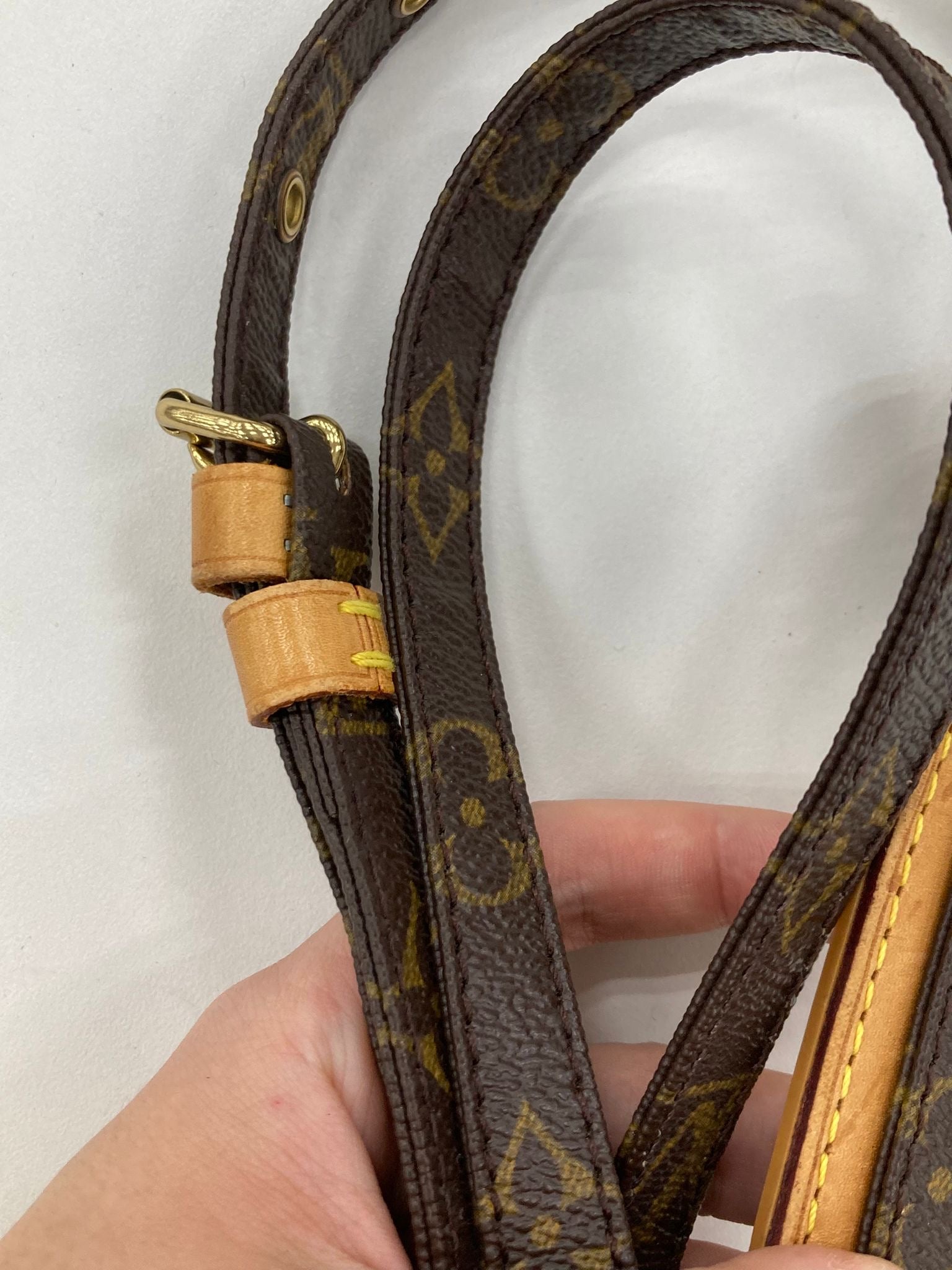 Louis Vuitton Pochette Marly bandolera Monogram