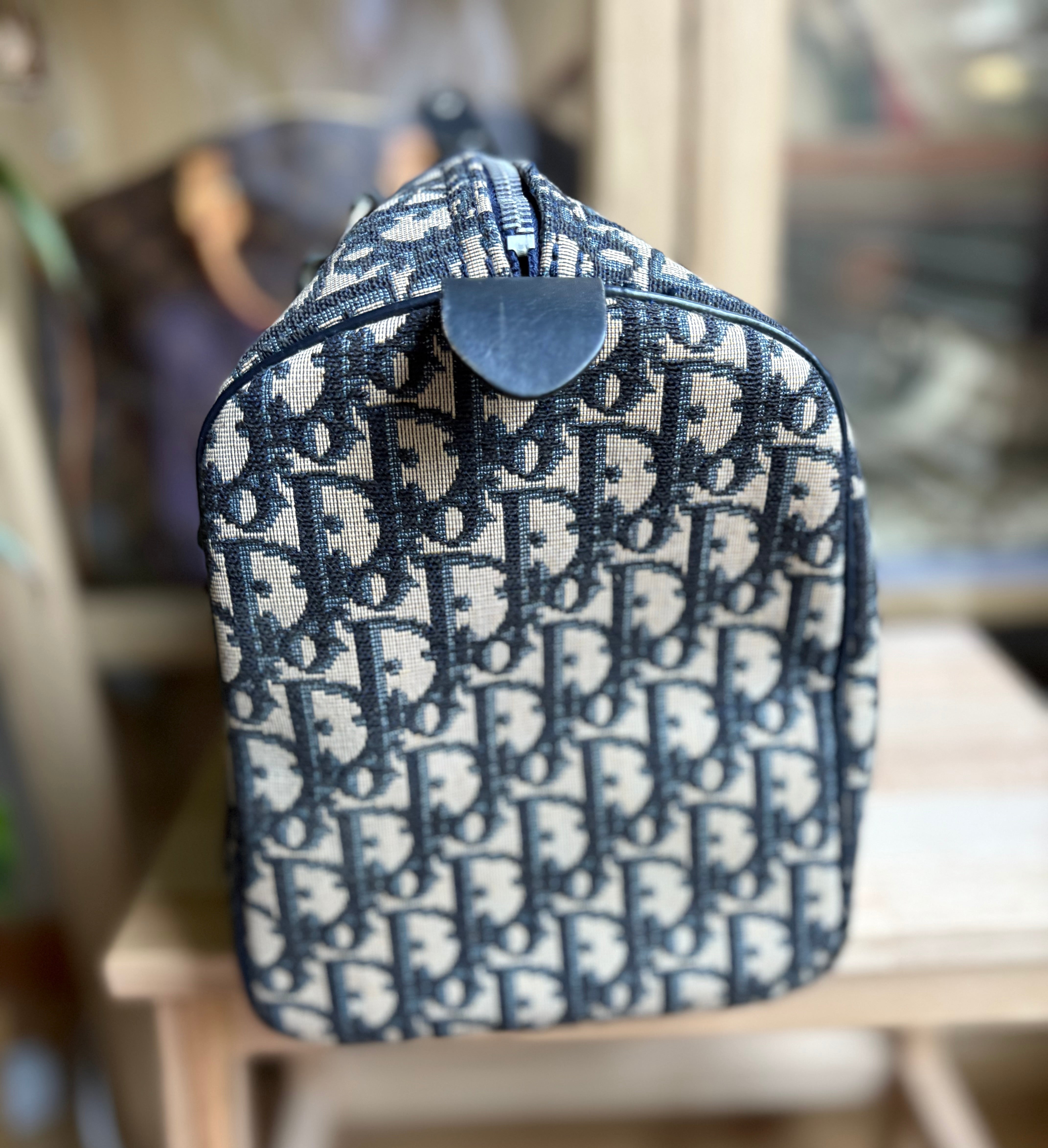 Bolso Dior Trotter Boston monograma Oblique azul marino – Talla 30