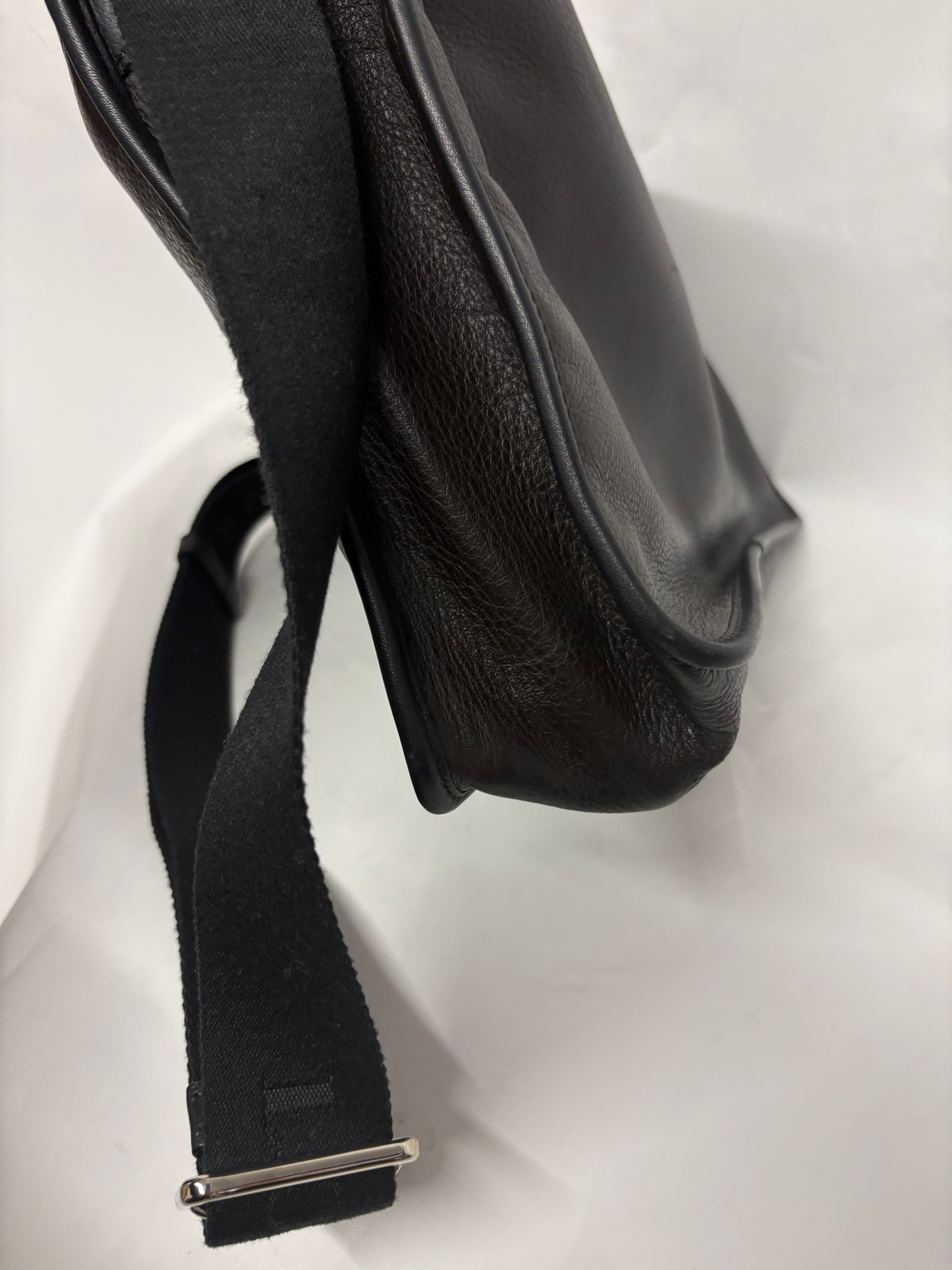 Loewe Messenger Goya Bag unisex marrón y negra