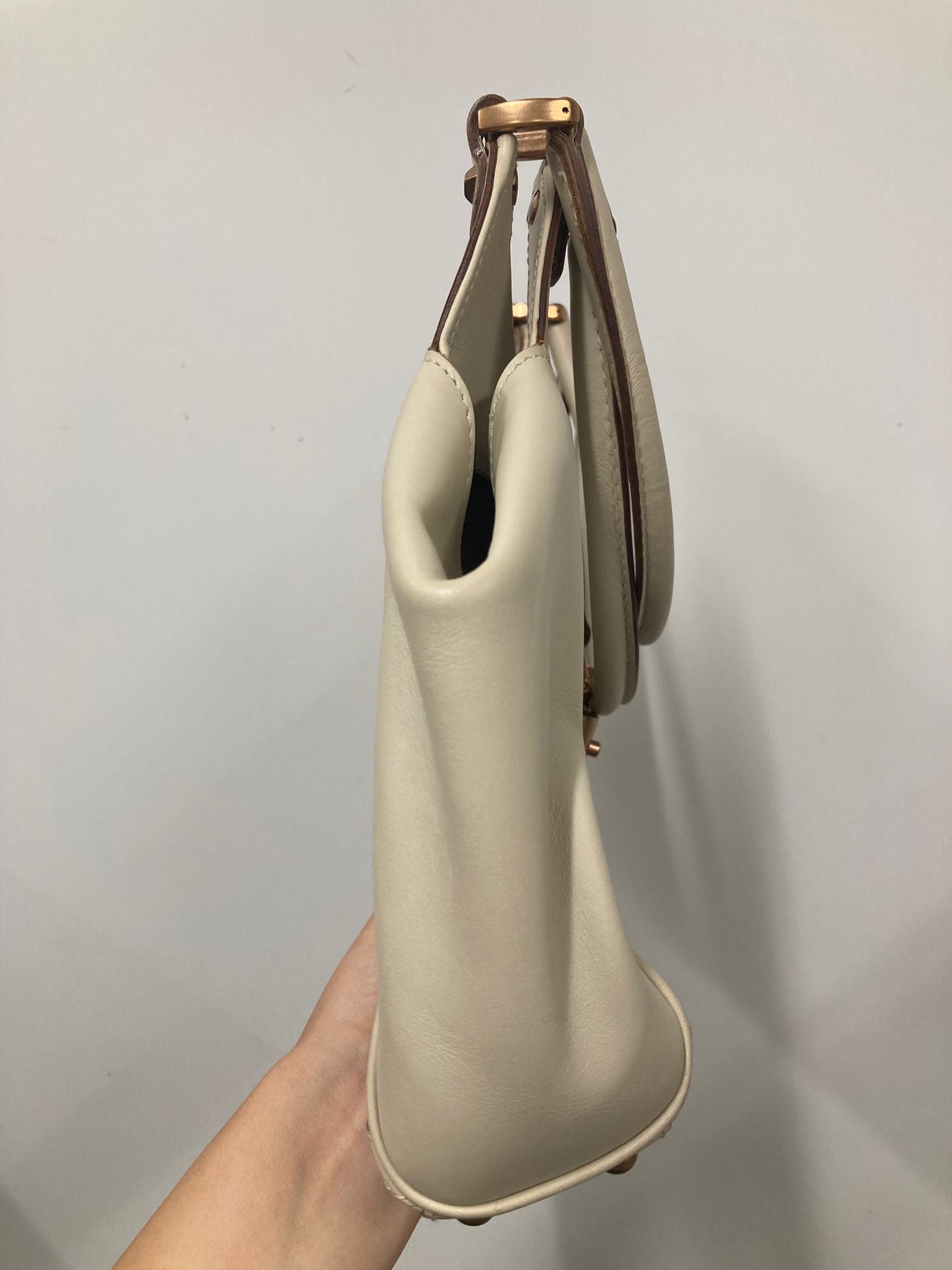 Gucci New Jackie Handbag en canvas beige y piel marfil