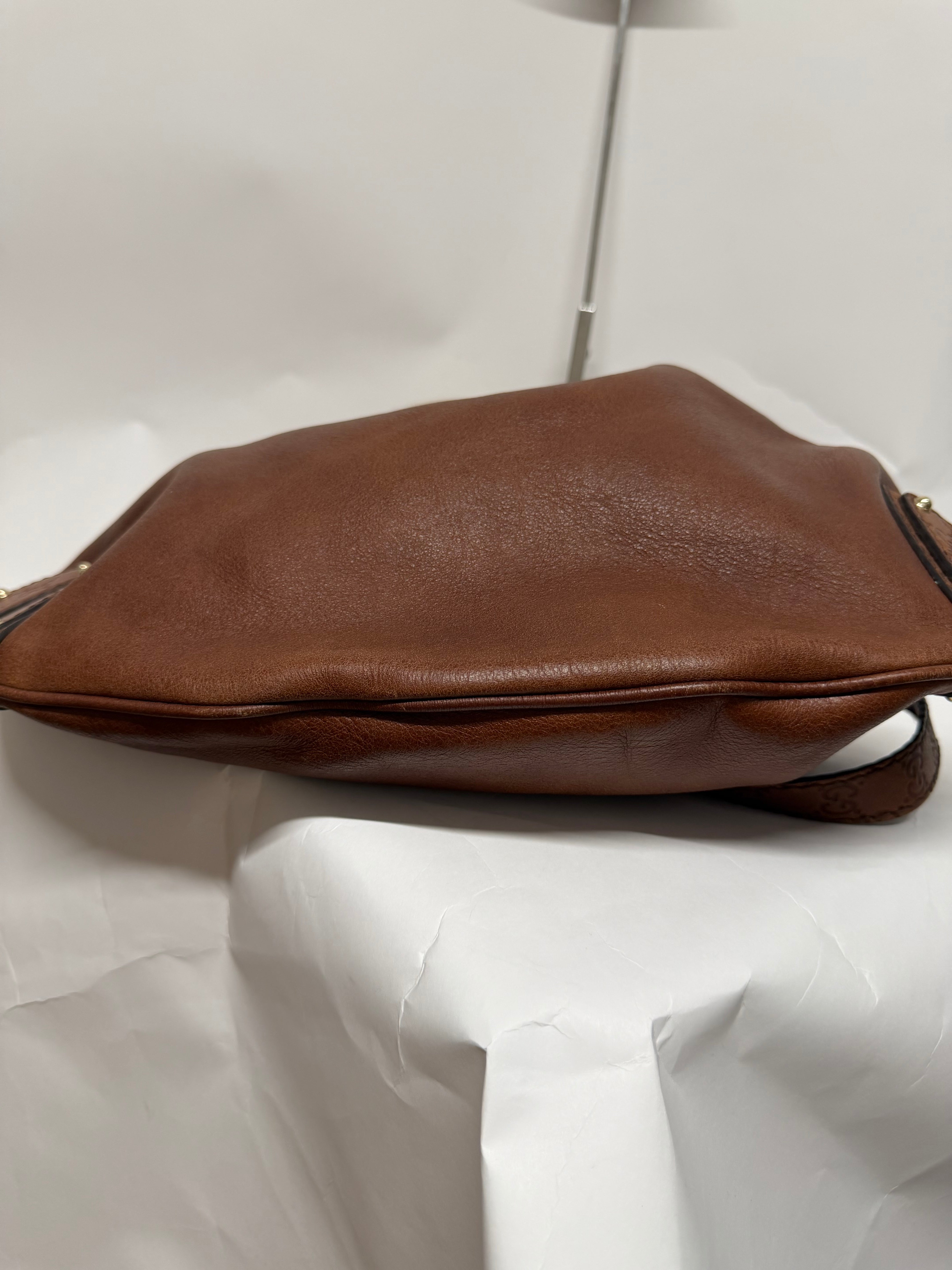 Gucci Indy Satchel Guccissima con Bambú XL