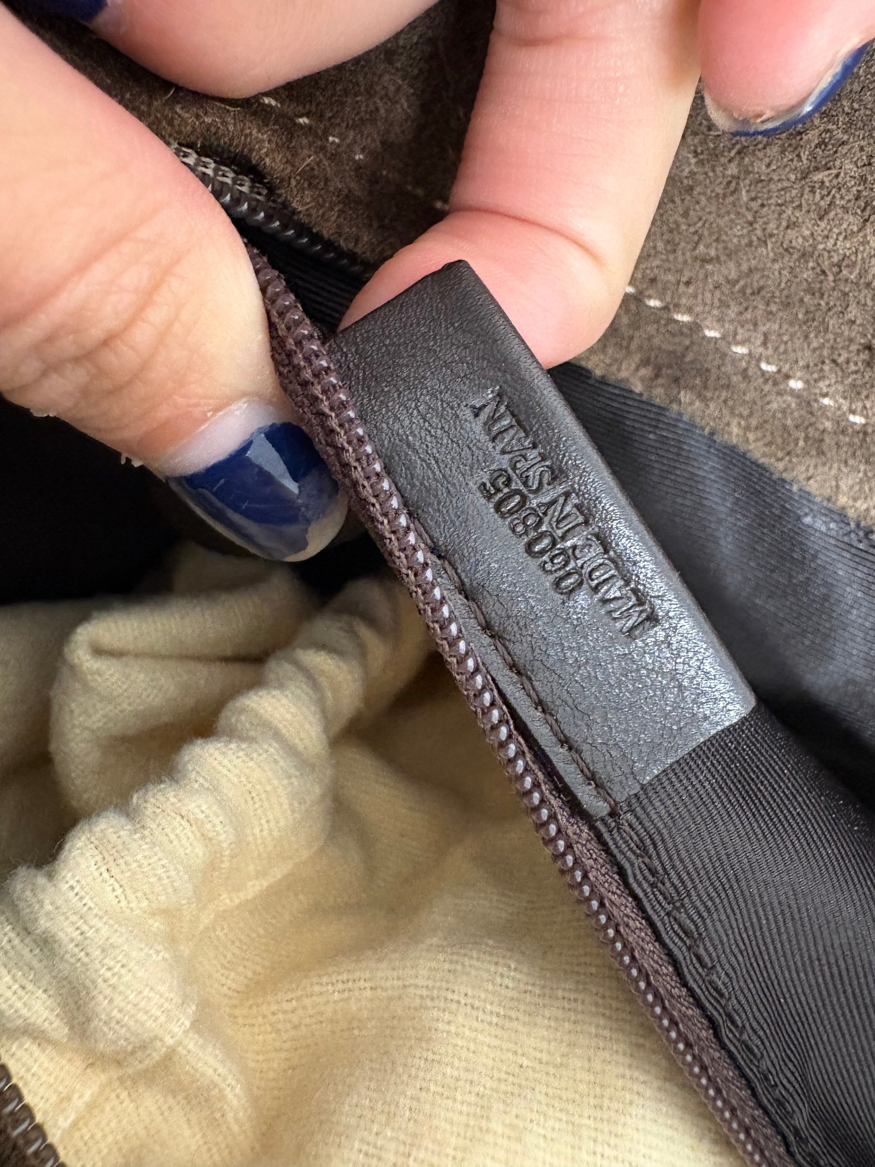 Loewe Amazona 35 marrón chocolate ante y piel