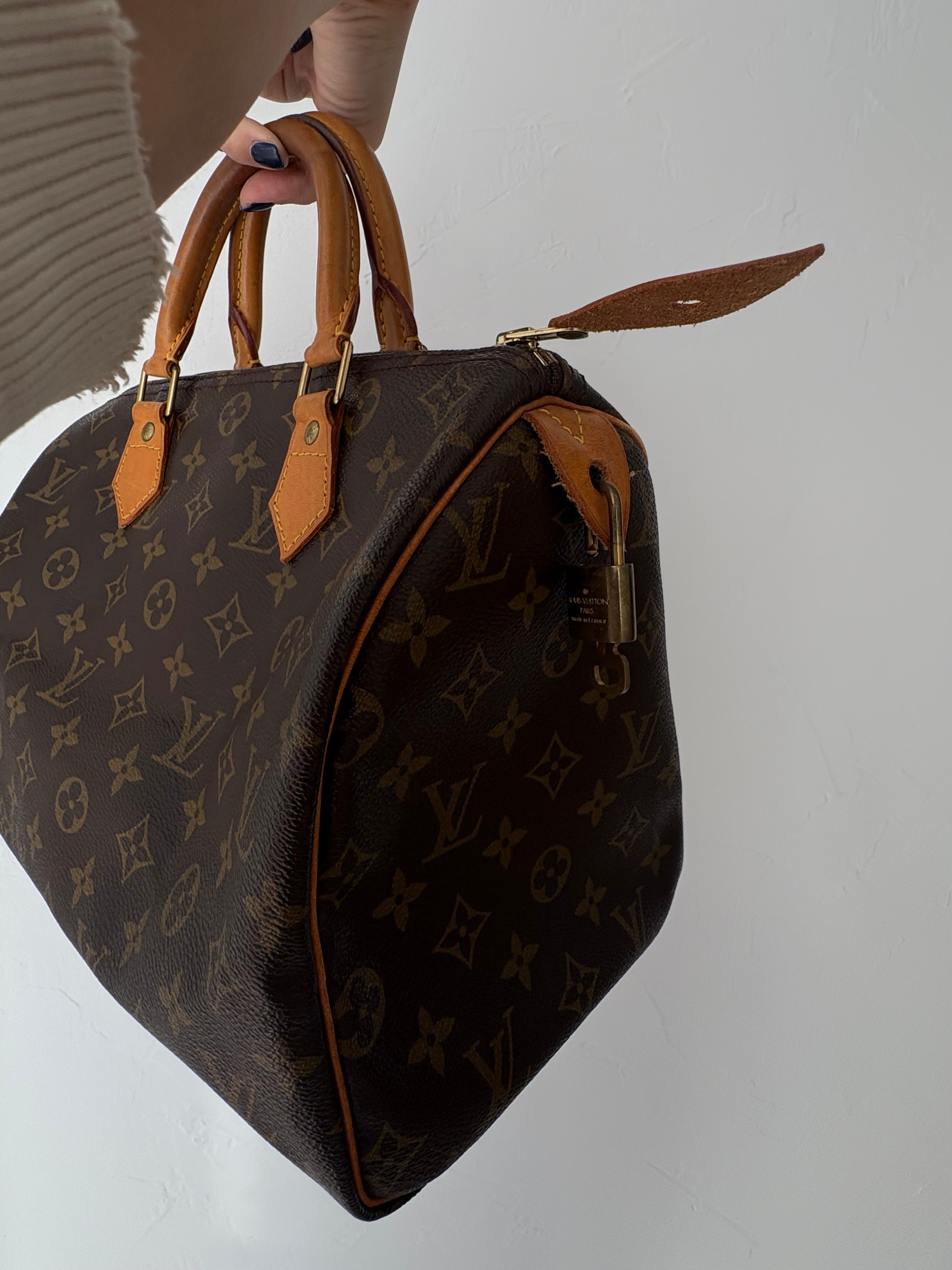 Louis Vuitton Speedy 30