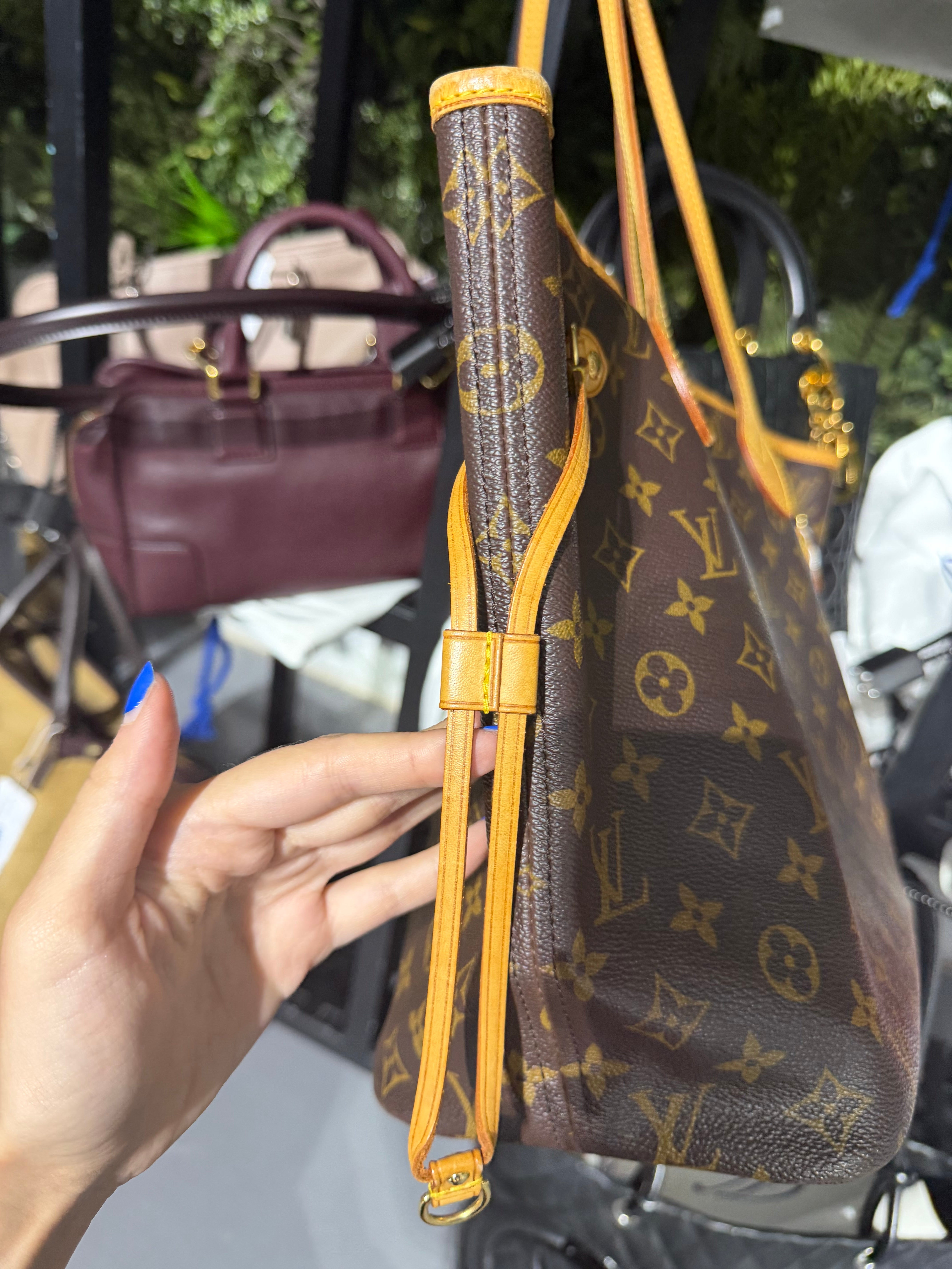 Louis Vuitton Neverfull | Monogram