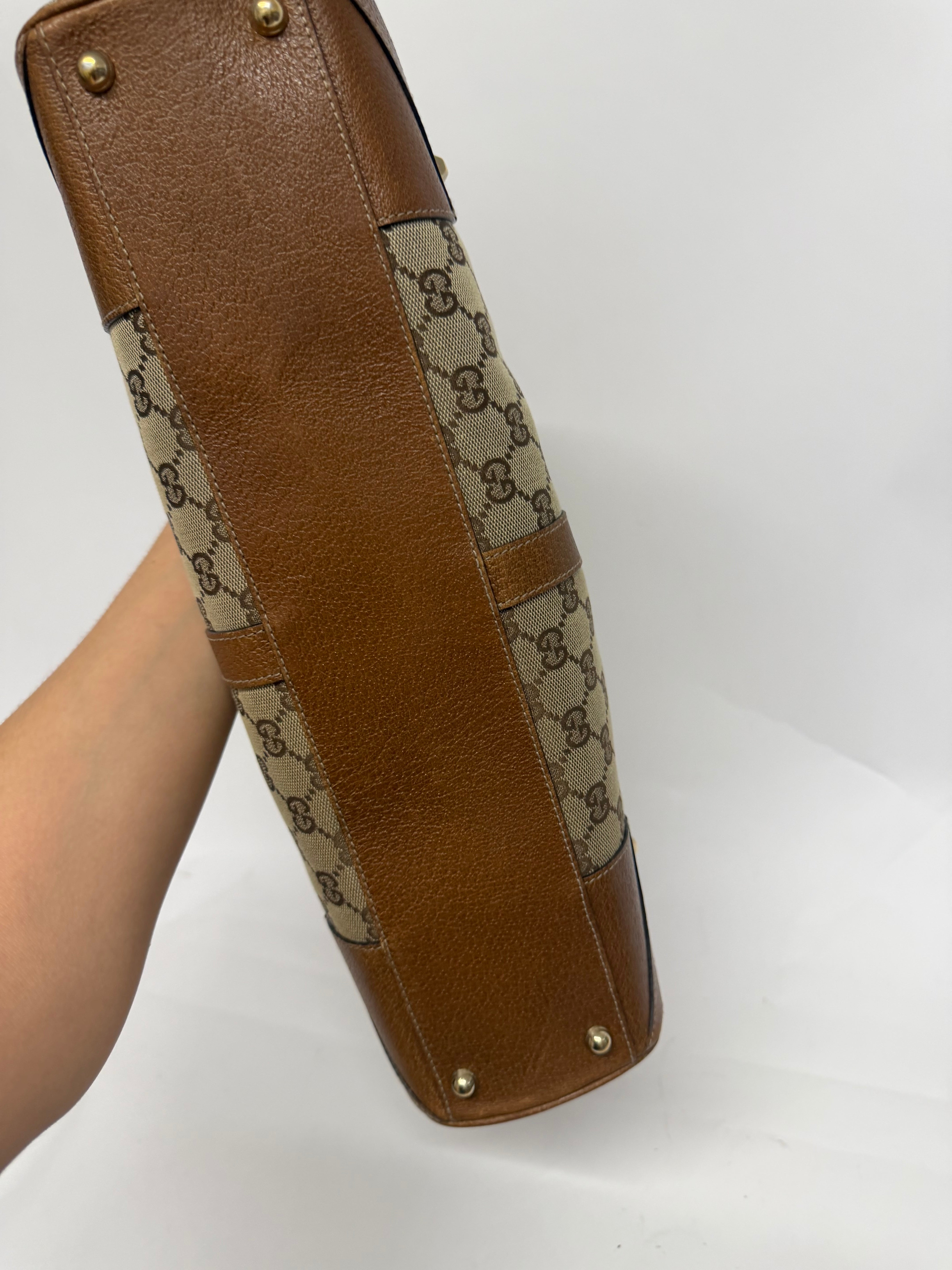 Gucci Jackie GG Canvas Grande Herrajes Dorados