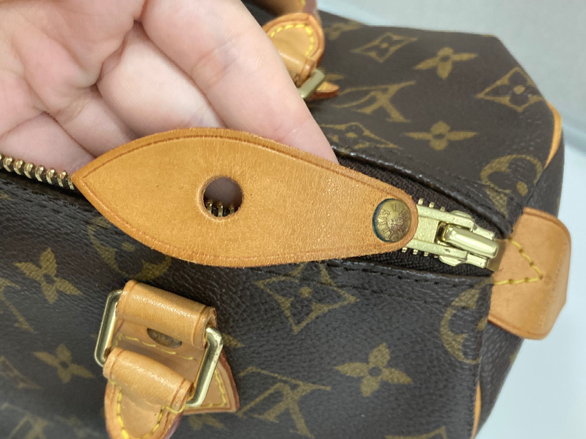 Louis Vuitton speedy 25 canvas monogram