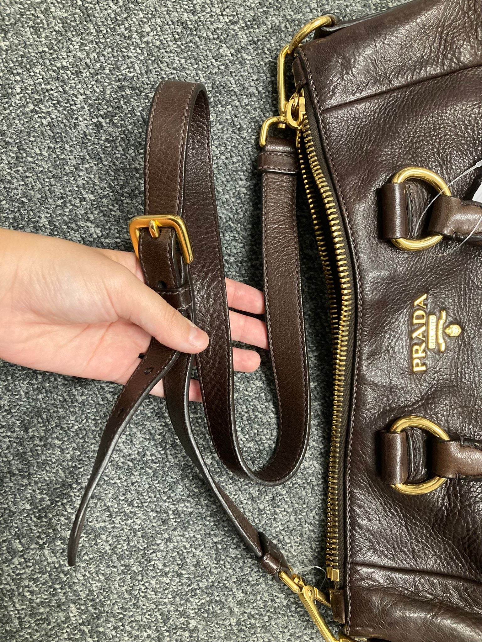Prada 2Way Tote Bag en piel marrón chocolate