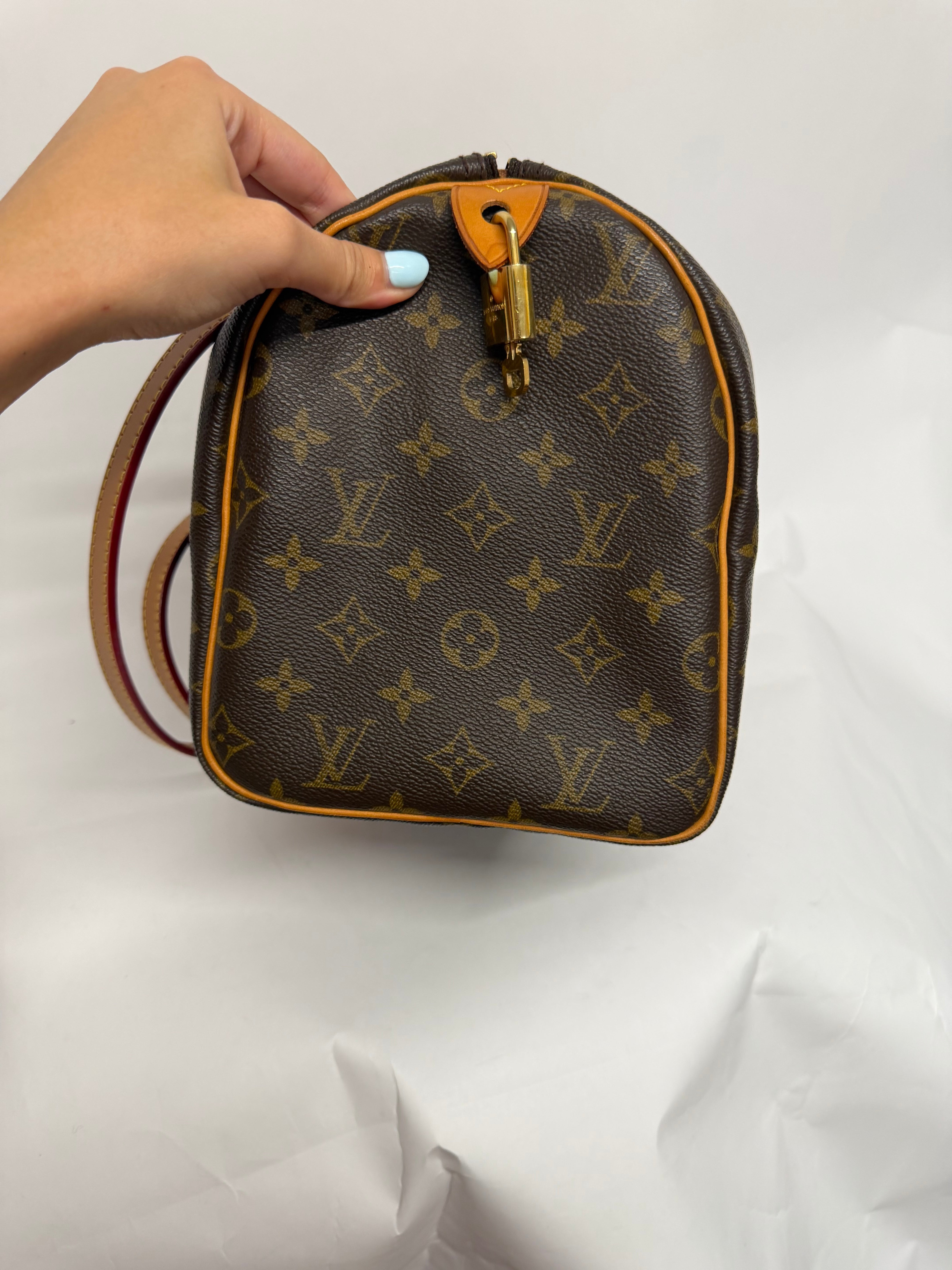 Louis Vuitton Speedy 30 Monogram TH0042