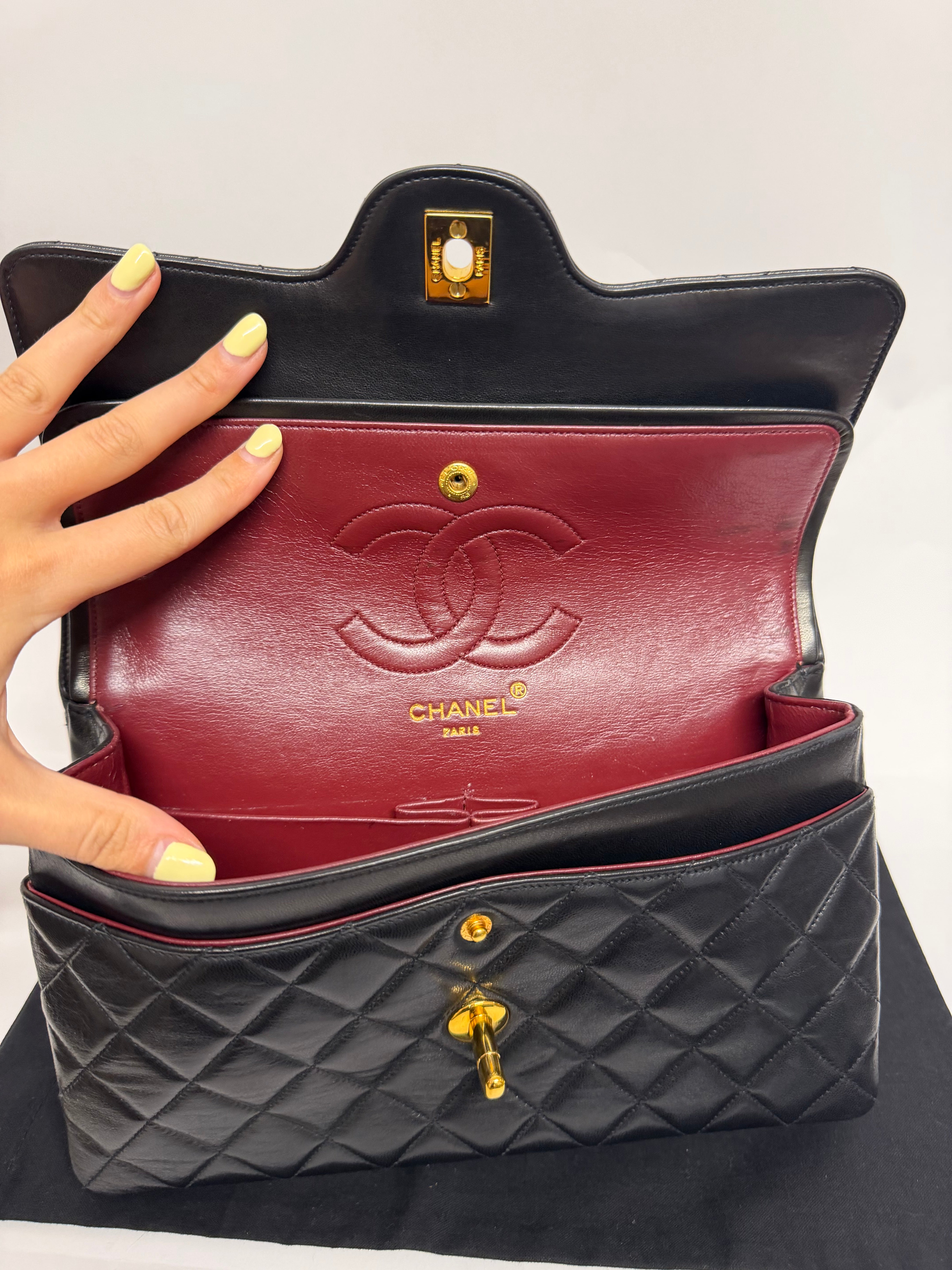 Chanel Timeless 25 Lambskin Negro Double Flap · Serie 2