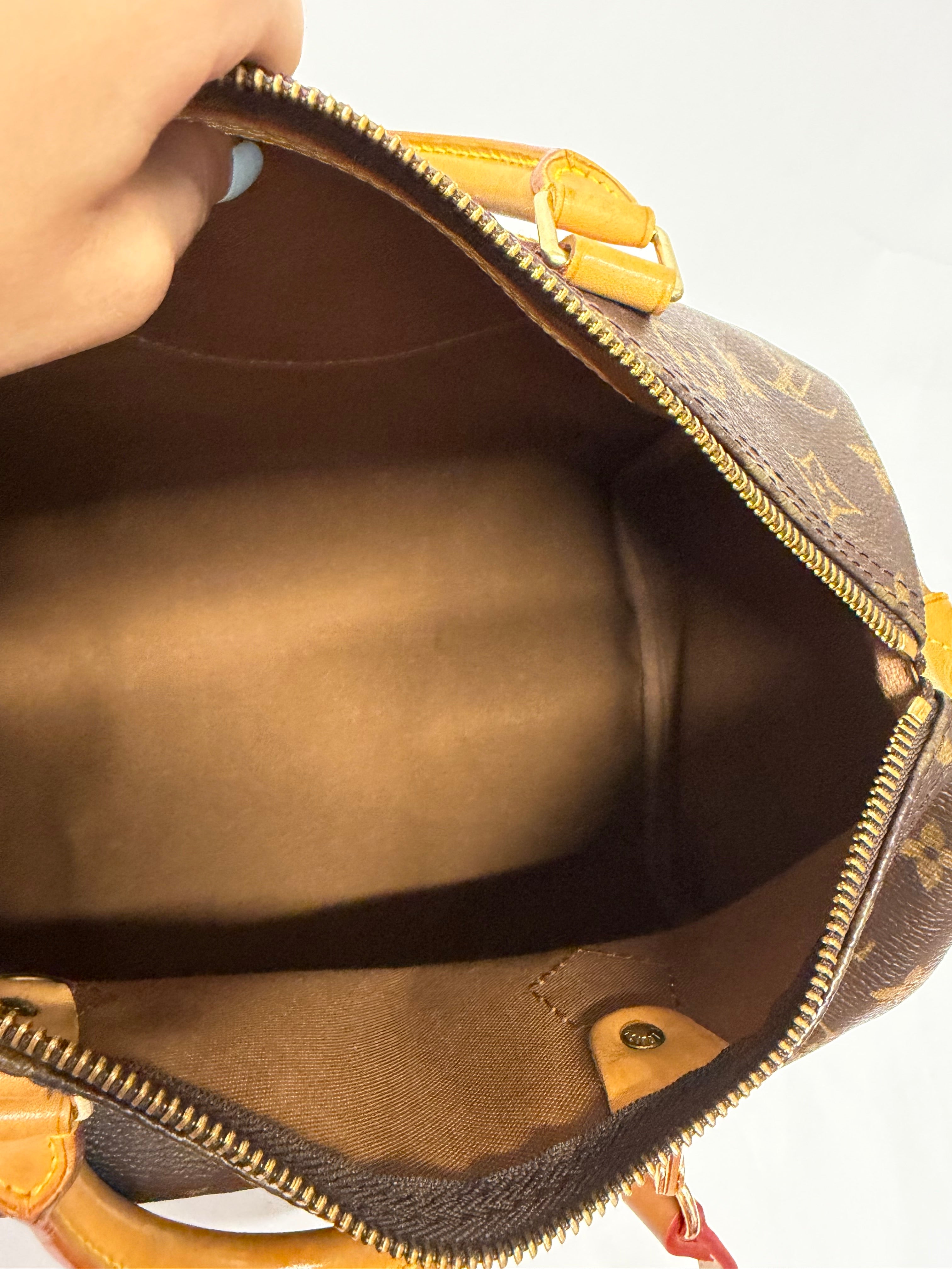 Louis Vuitton Speedy 30 Monogram TH1927