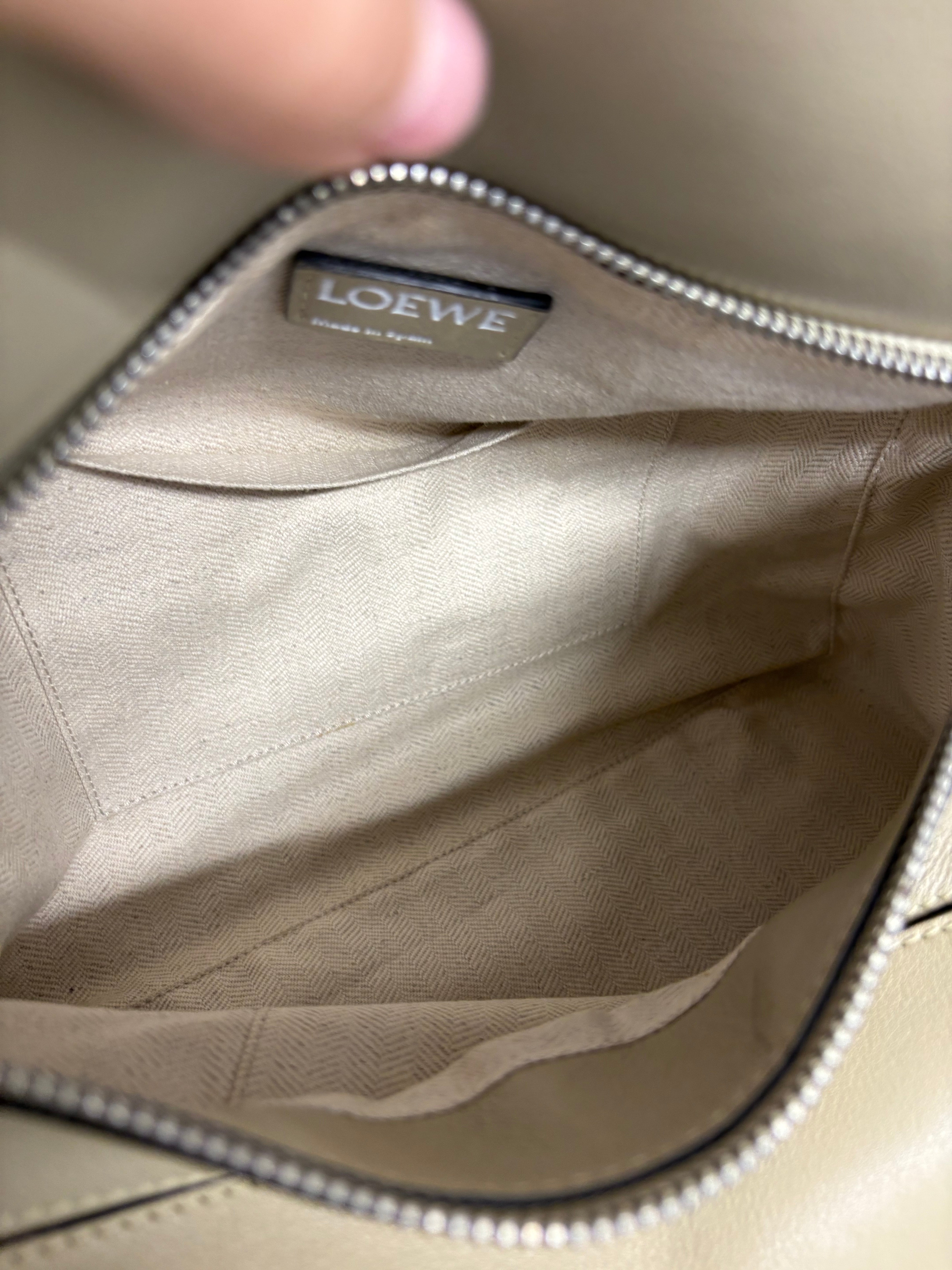 Loewe puzzle mediano Beige/ Taupe Claro