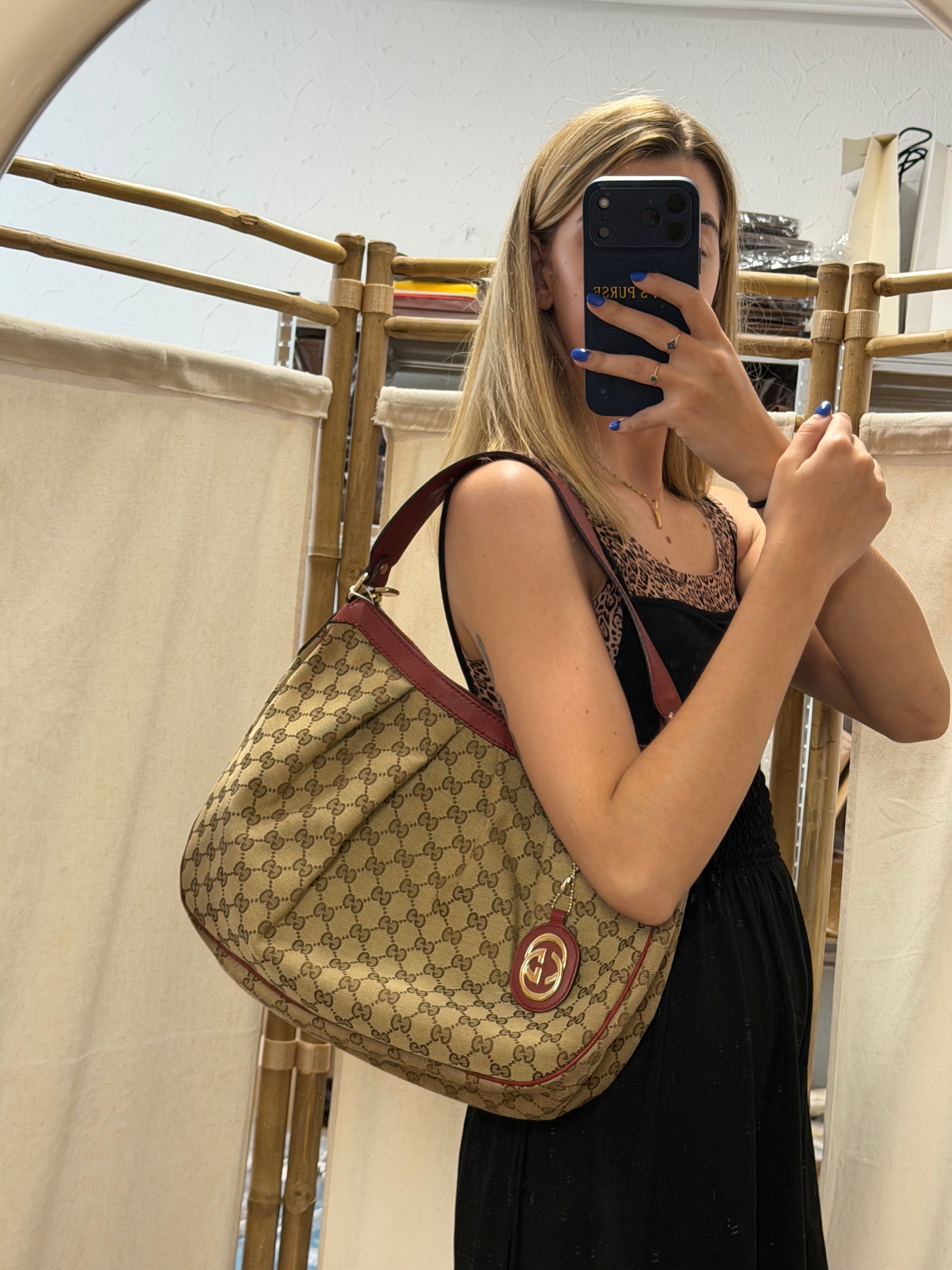 Gucci Sukey GG Canvas Shoulder Bag | Cuero Rojo