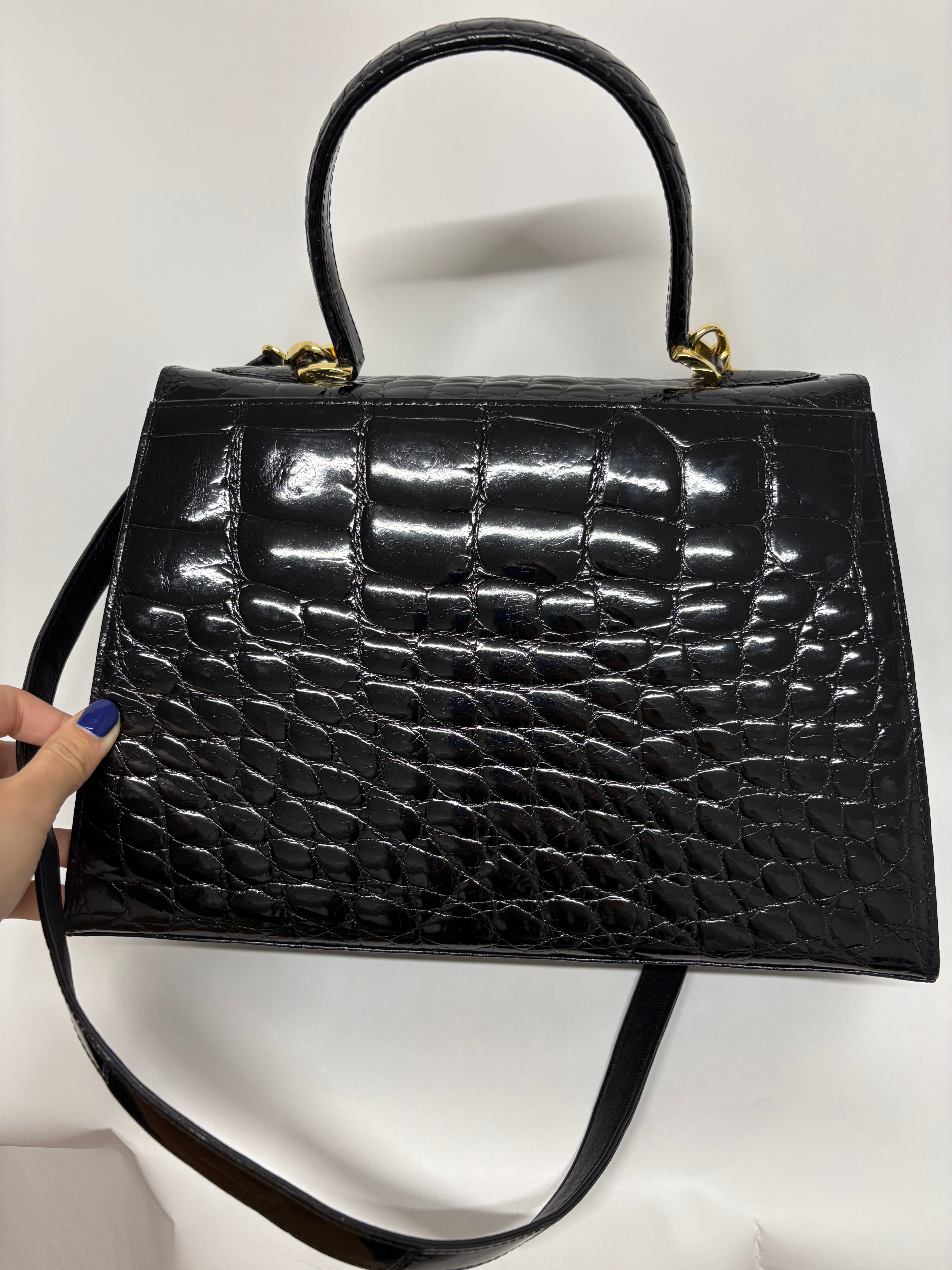 Loewe cocodrilo vintage negro con bandolera