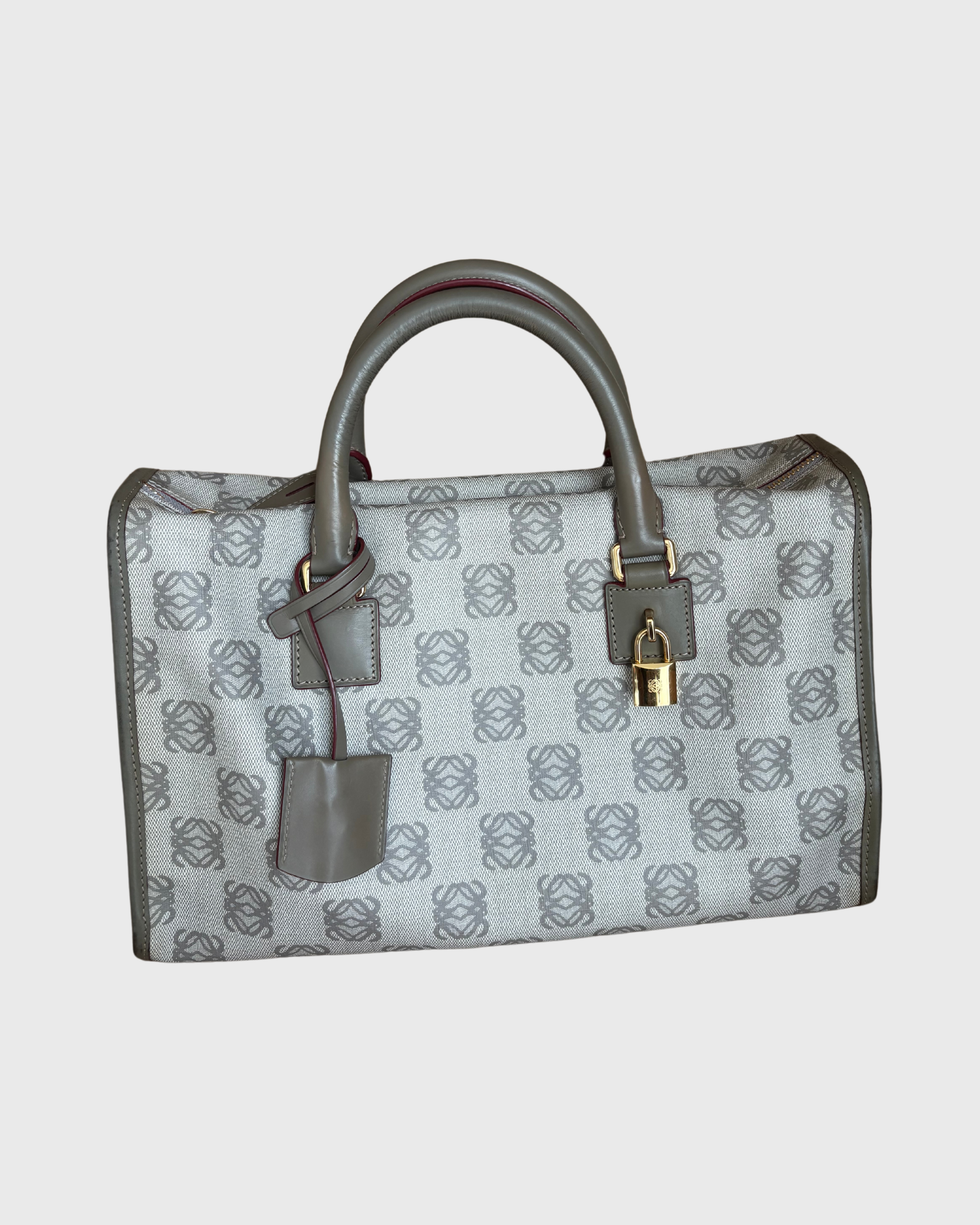 Loewe Amazona 35 en Verde Caqui – Vintage