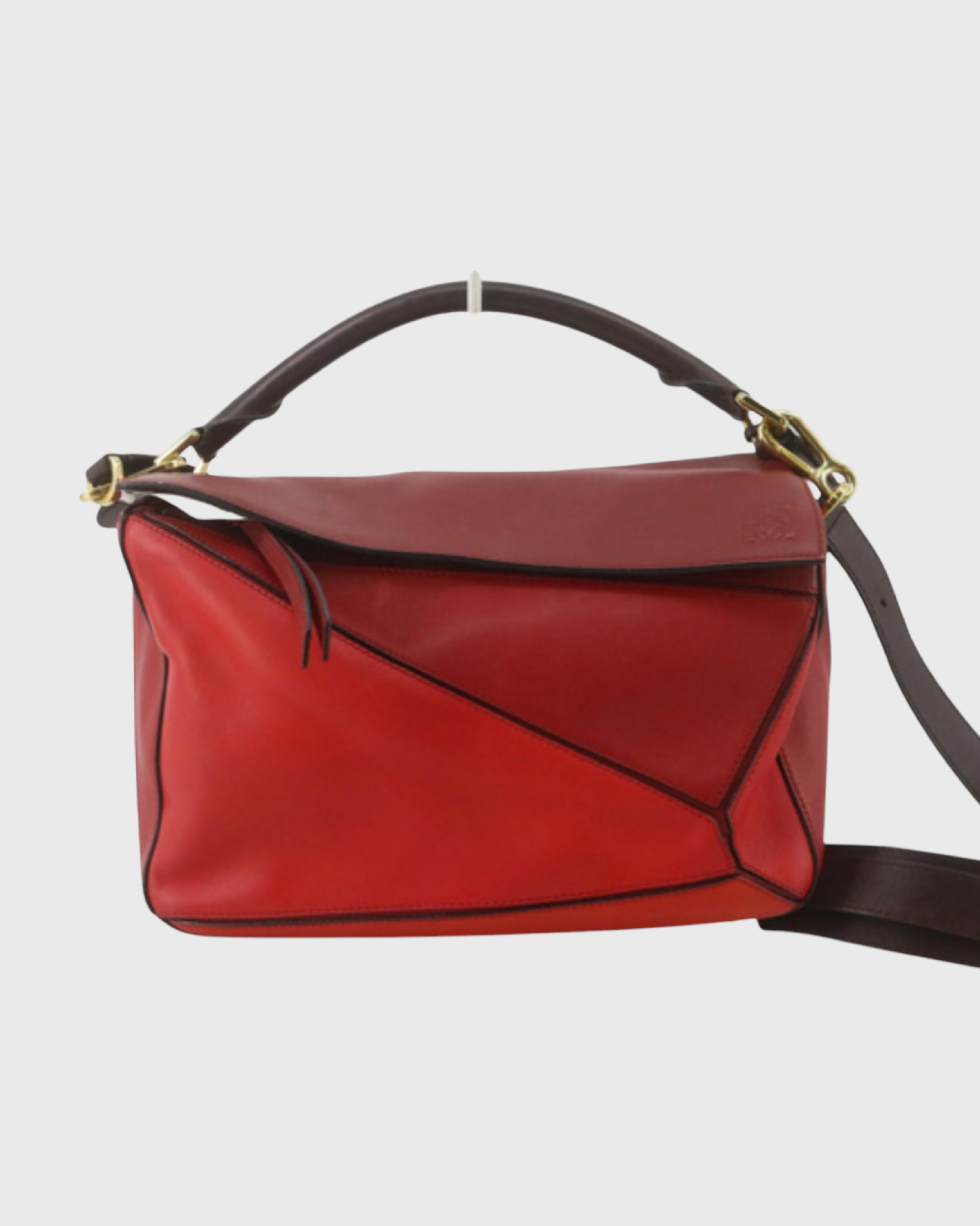 Bolso Loewe Puzzle Mediano en Tonos Rojos y Granates