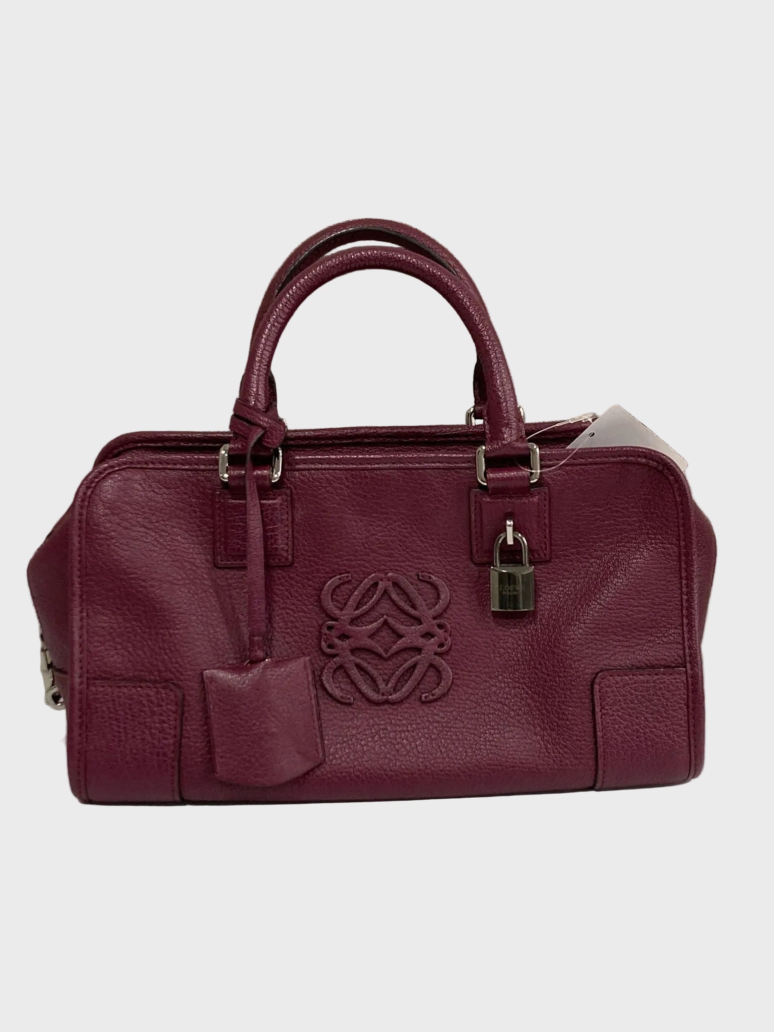 Loewe amazona 28 vino burdeos