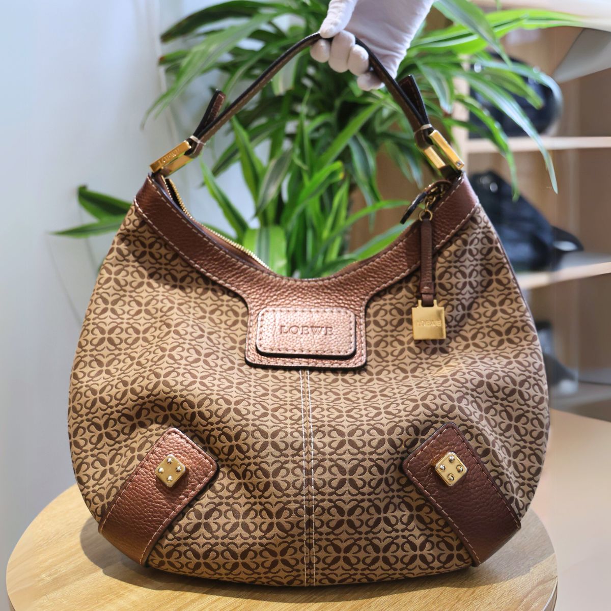 Loewe joyce vintage