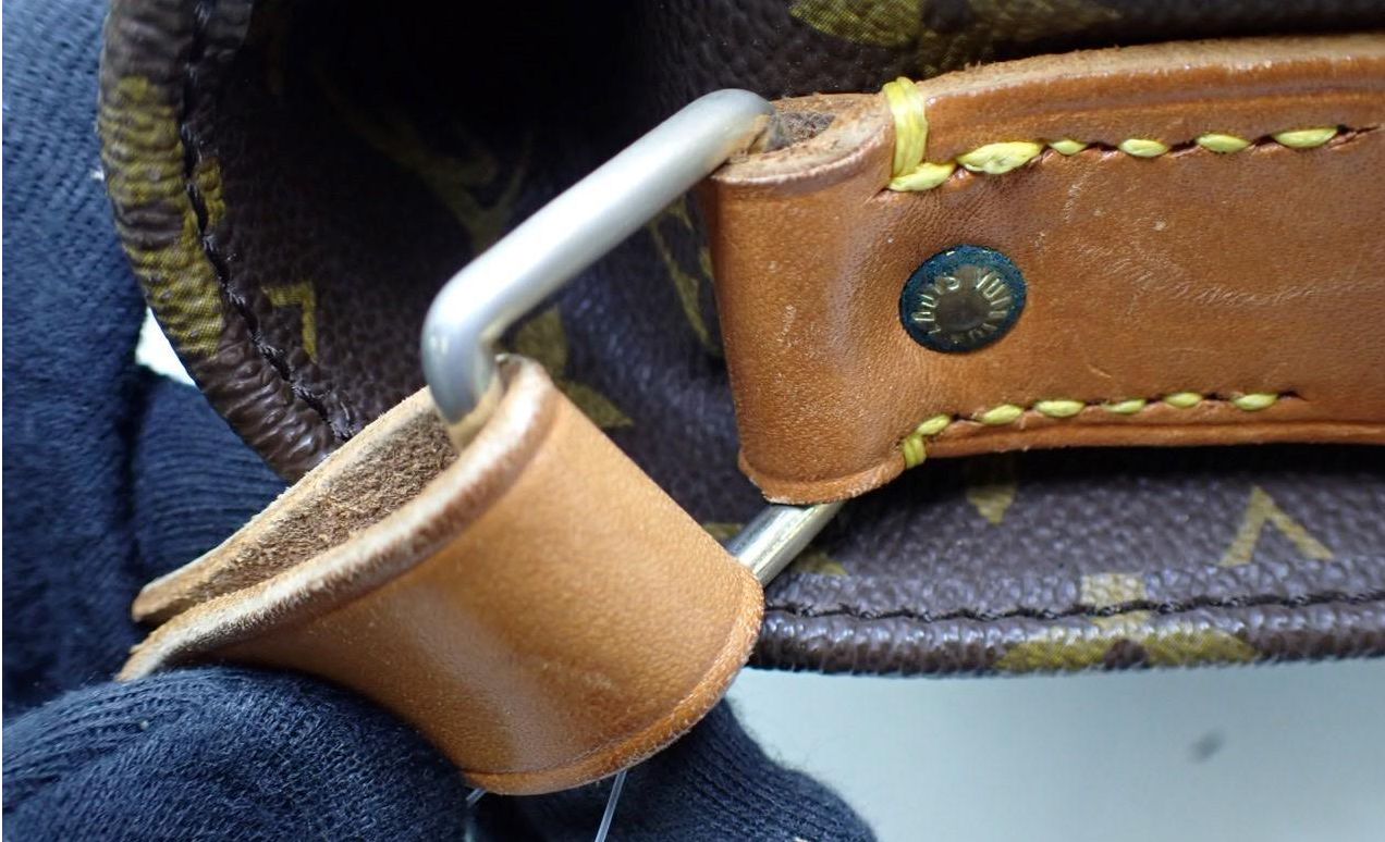 Louis Vuitton Cartouchière GM Monogram Vintage