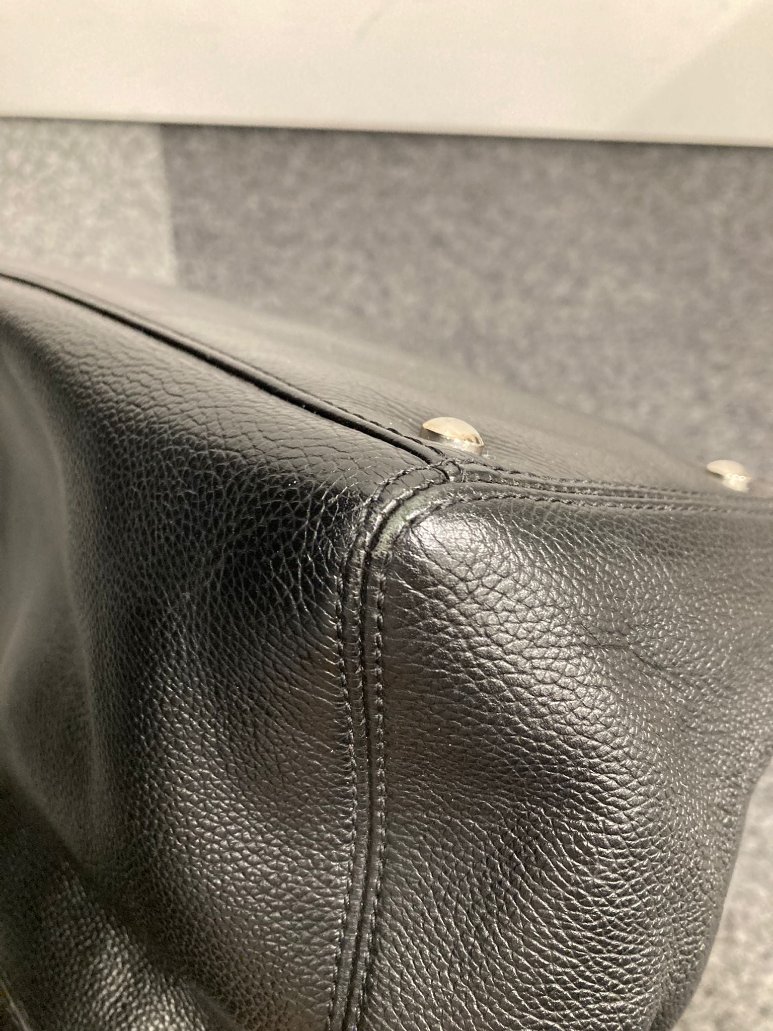 Chanel tote bag executive negra
