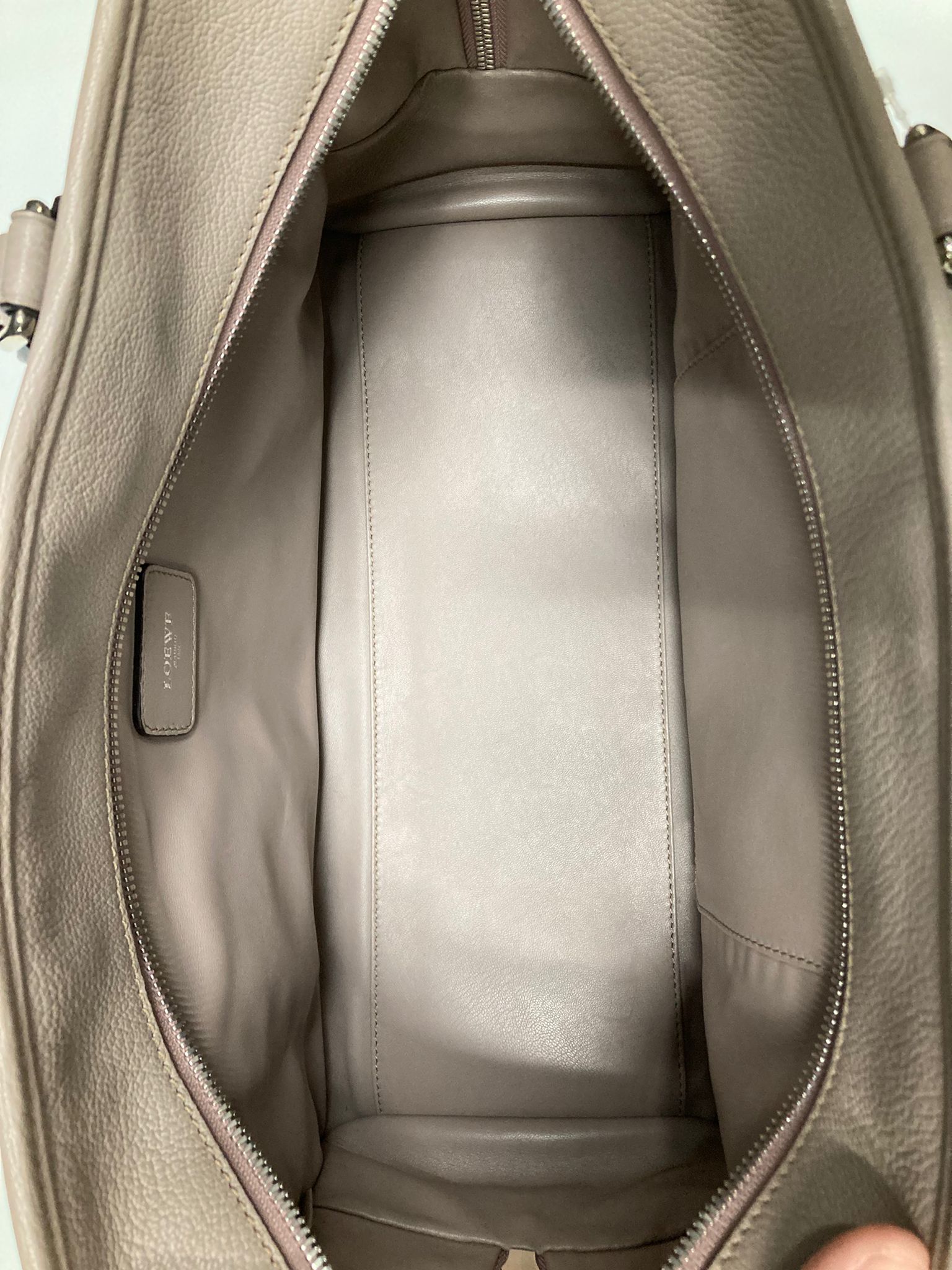 Loewe Amazona 36 Gris beige