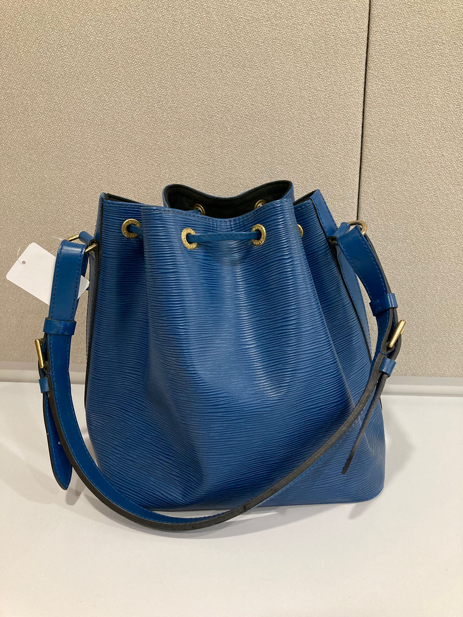 Louis Vuitton Petit Noé Epi Azul