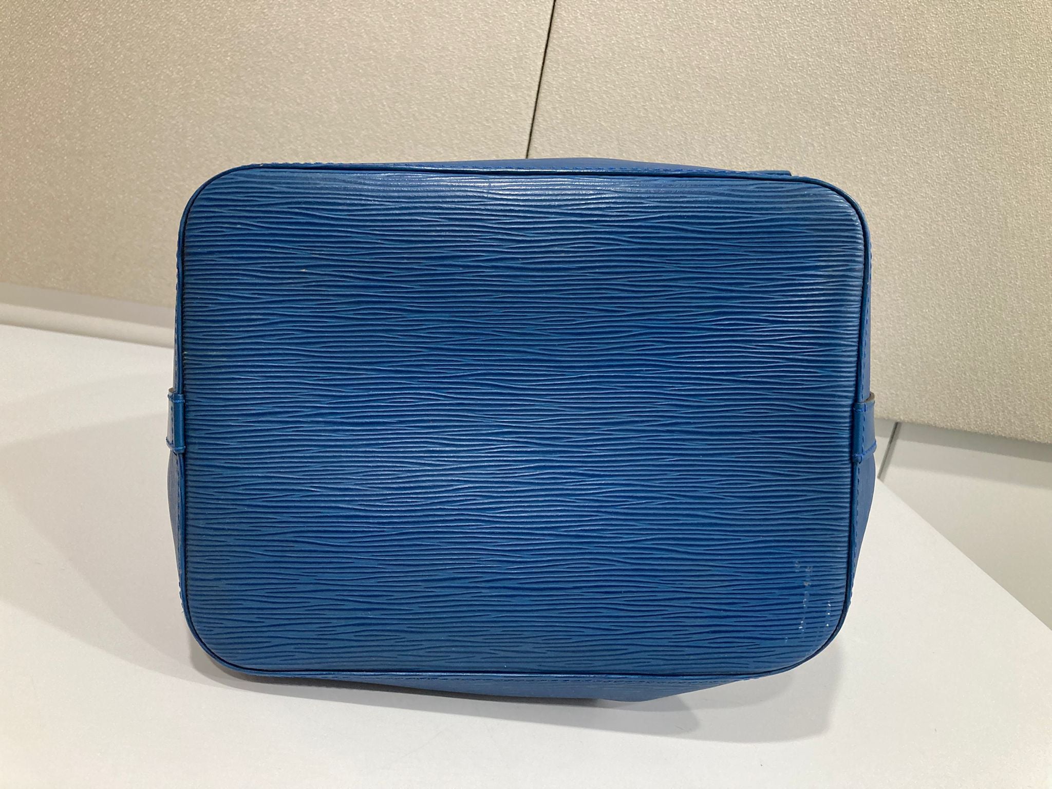 Louis Vuitton Petit Noé Epi Azul