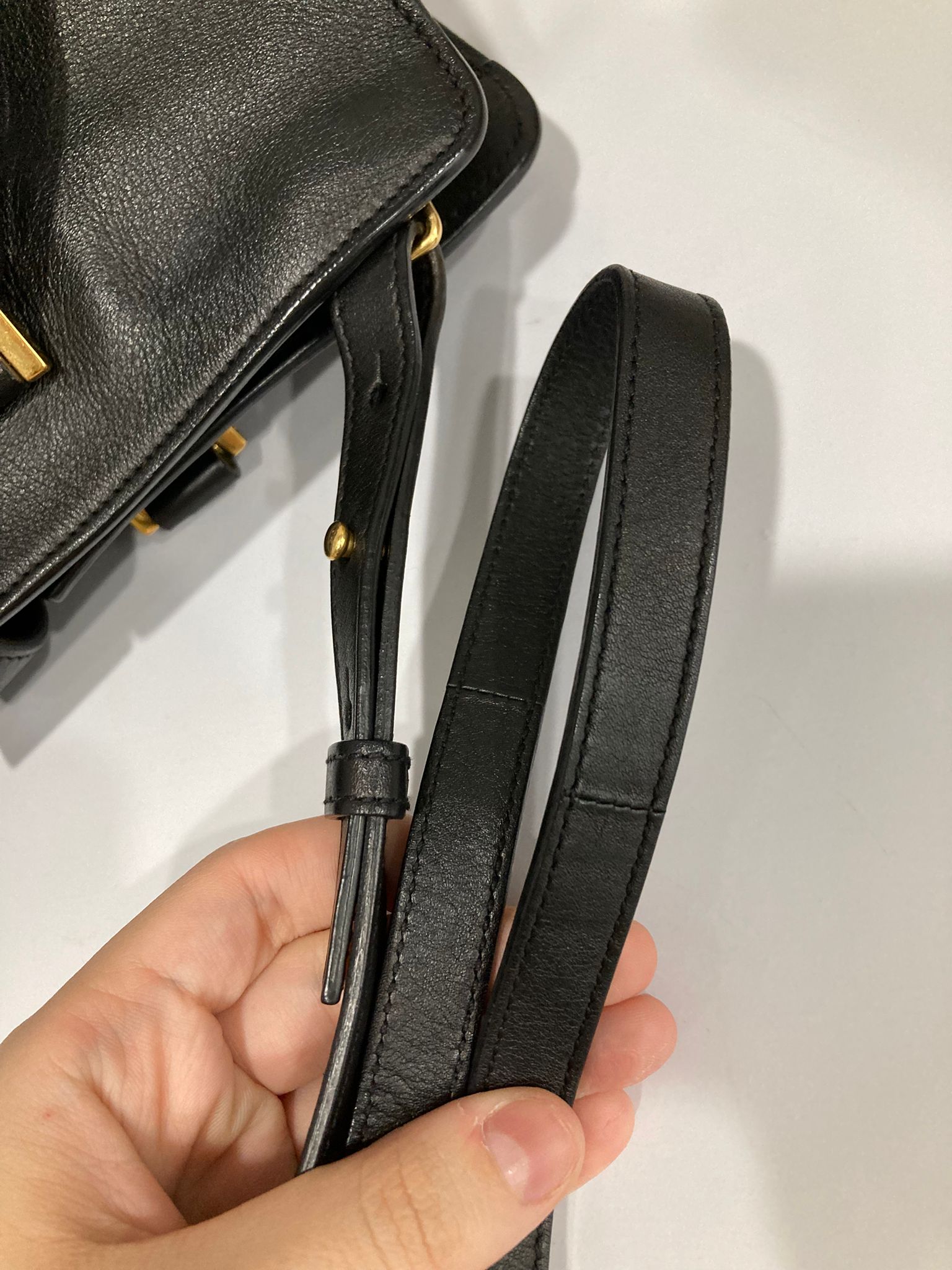 Saint Laurent Cabas 2Way Piel Negra Bandolera