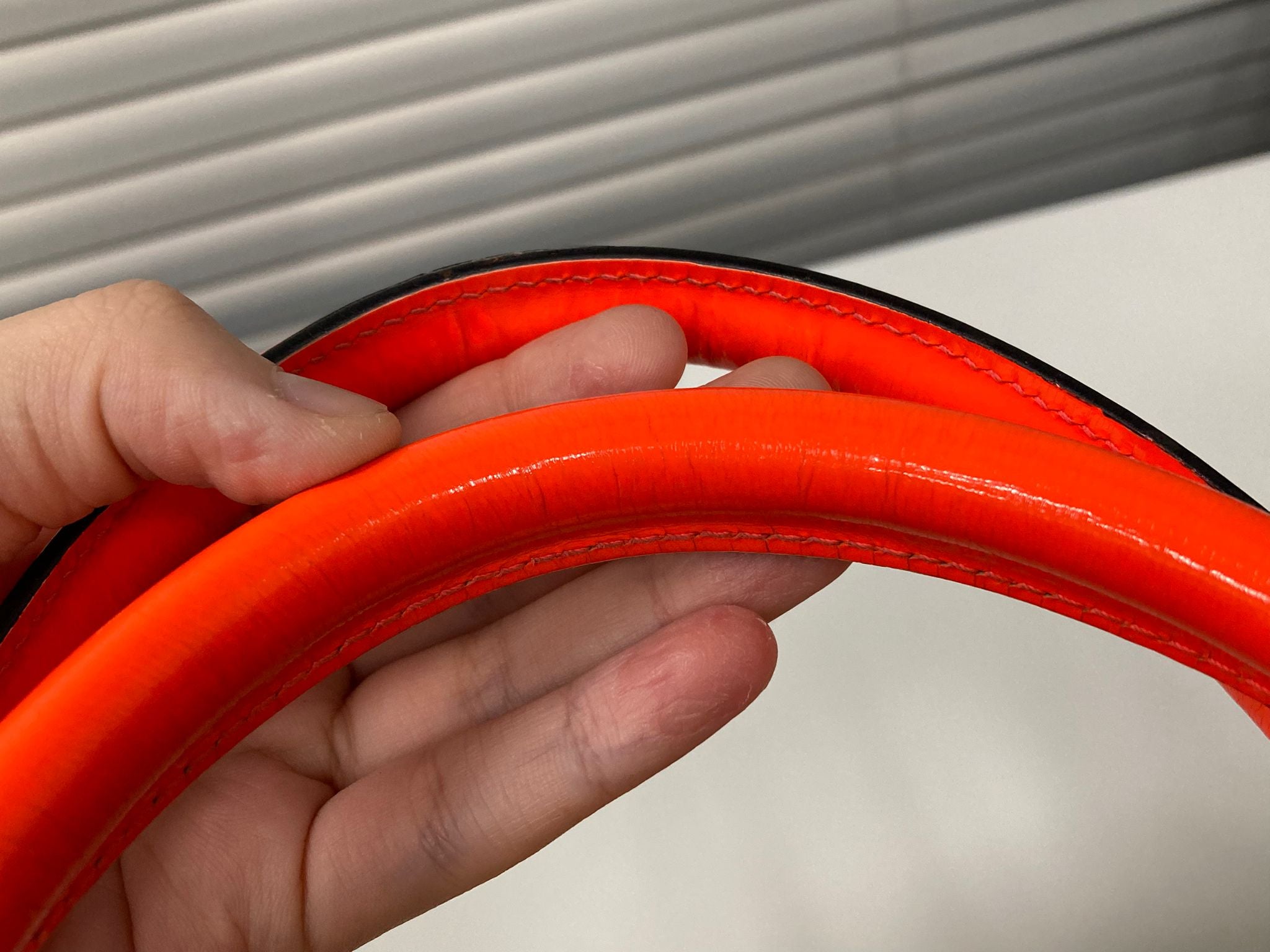 Loewe Amazona 36 edición especial ORO asas naranja charol – camel bicolor