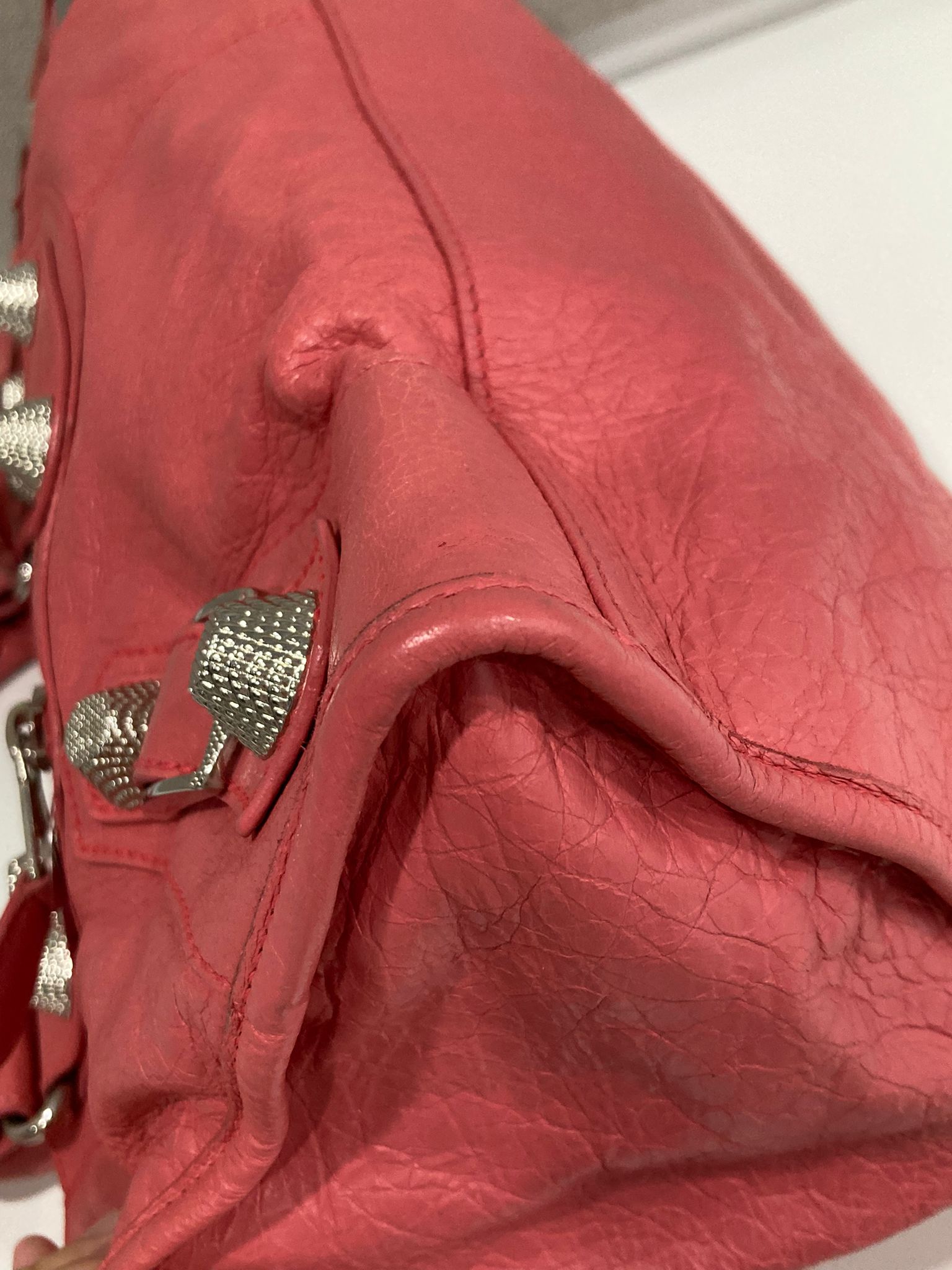 Balenciaga city rosa grande bandolera