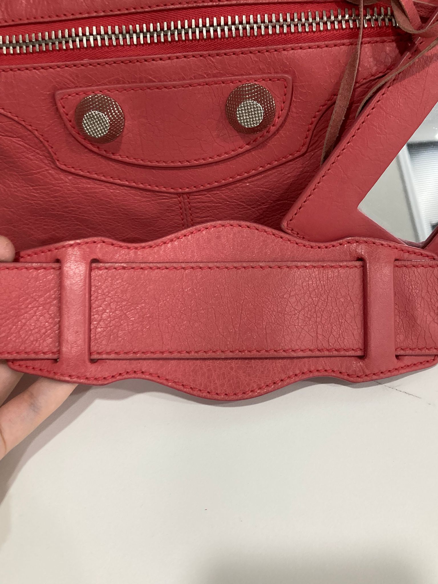 Balenciaga city rosa grande bandolera