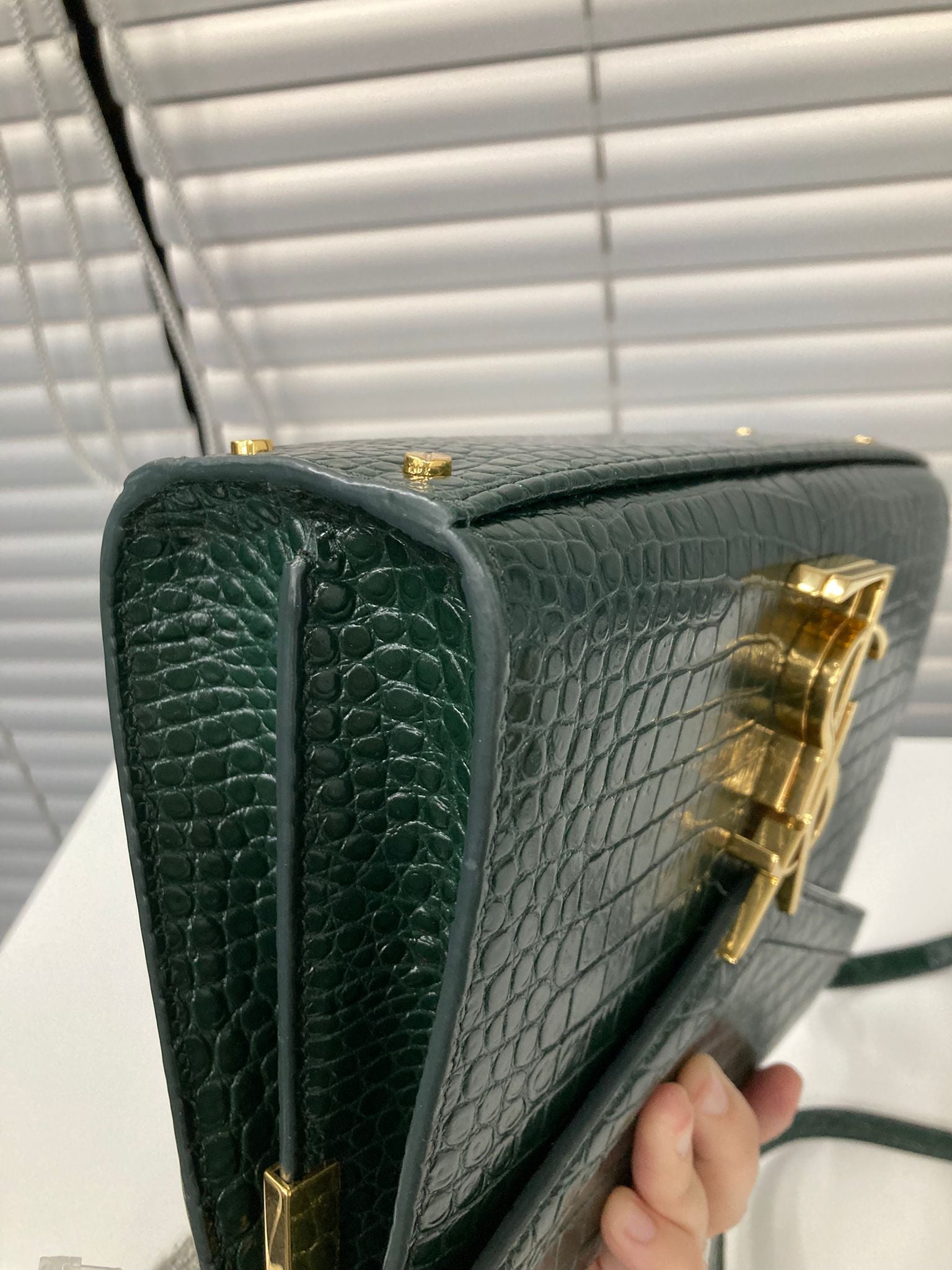 Saint laurent cassandra top handle verde efecto cocodrilo