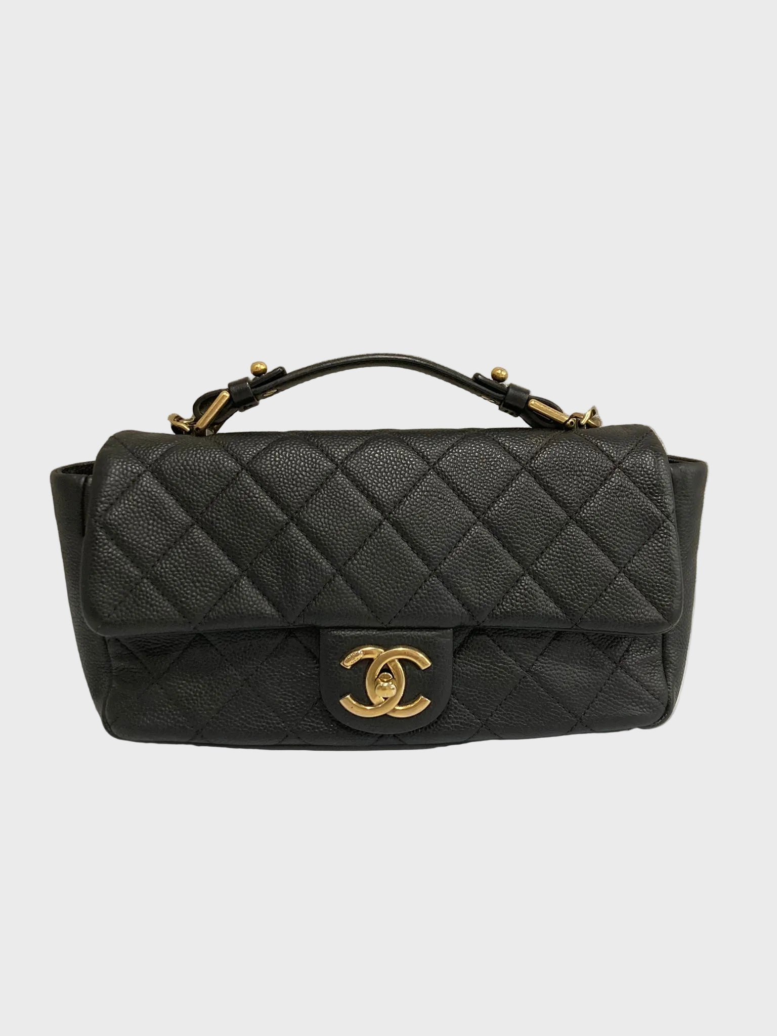 Chanel Matelassé caviar one flap negro
