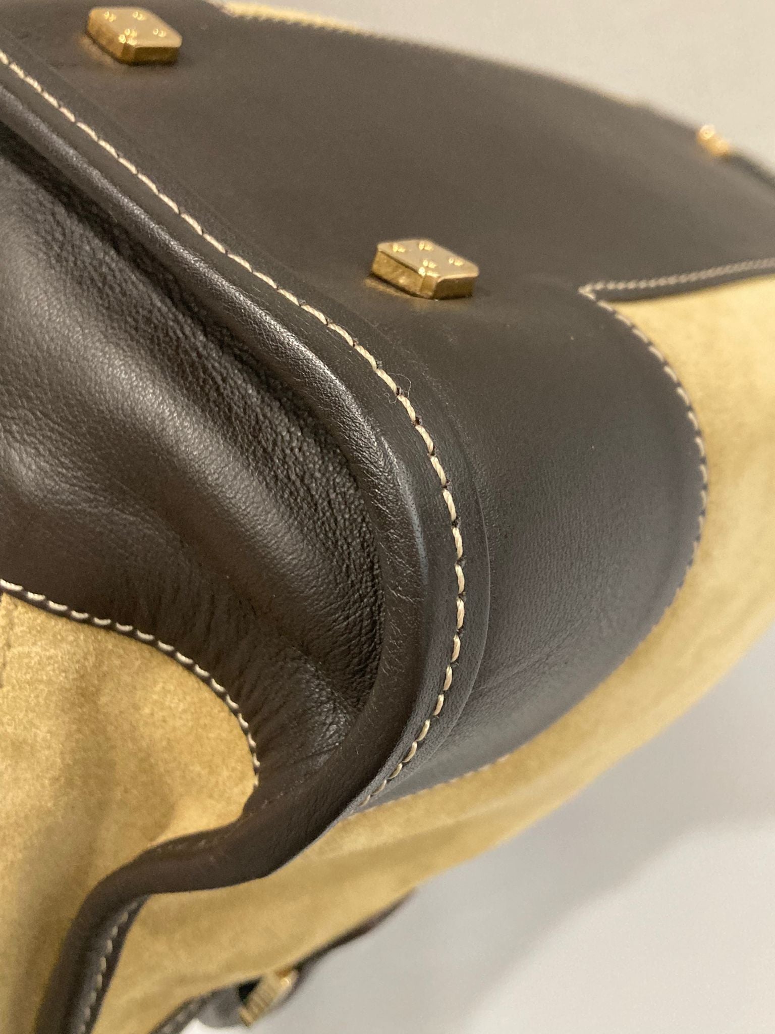 Loewe Amazona 26 Ante beige y piel marrón