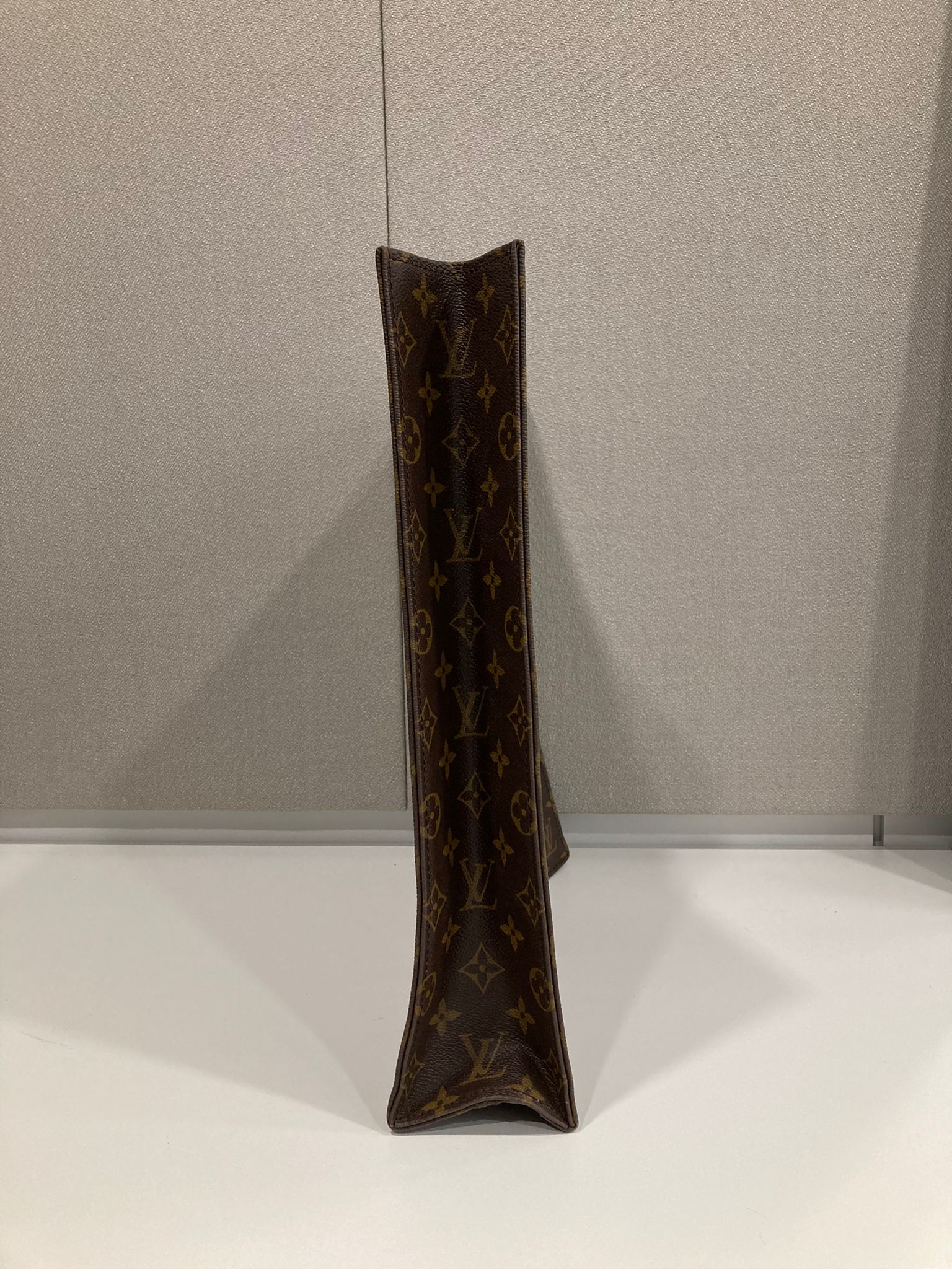 Louis Vuitton Sac Plat Monogram