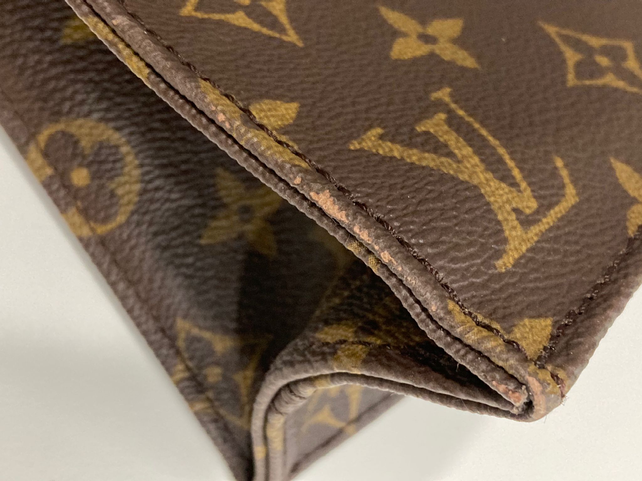 Louis Vuitton Sac Plat Monogram