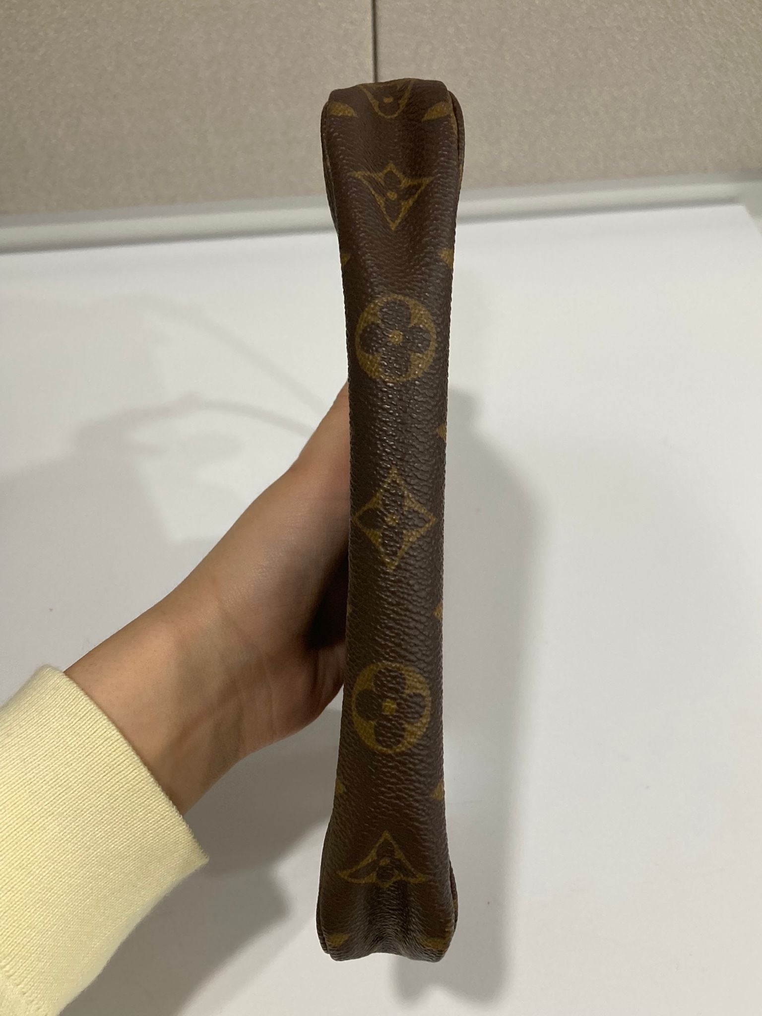 Louis Vuitton Pochette Accessoires monogram con 2 bandoleras extra