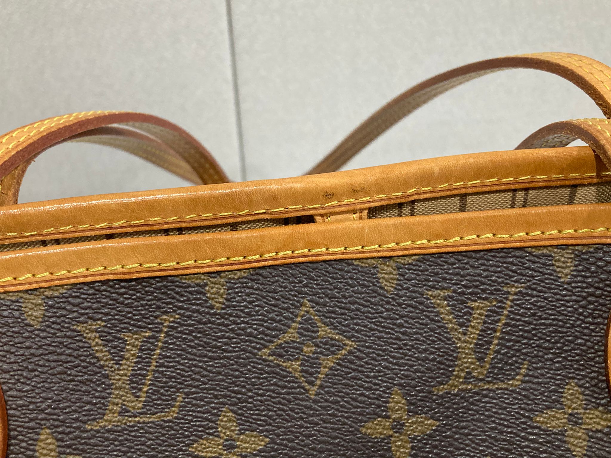 Louis Vuitton Neverfull MM Monogram