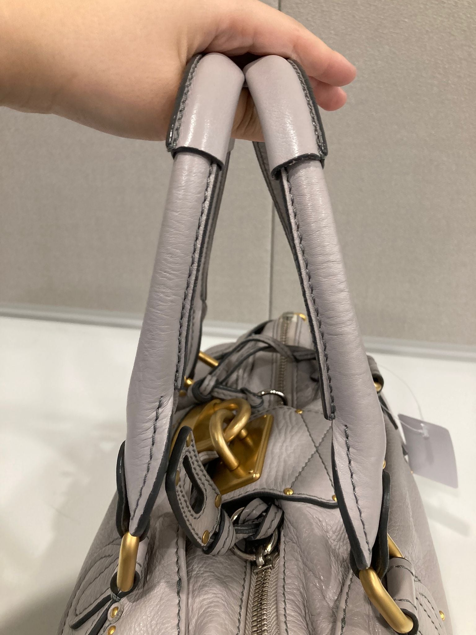 Chloé Paddington Medium Piel gris beige (greige) Candado Icono
