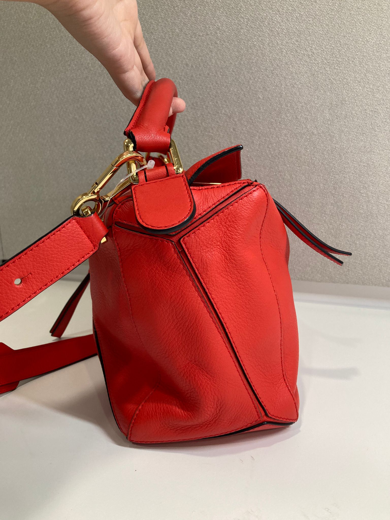Loewe Puzzle Mediano Rojo