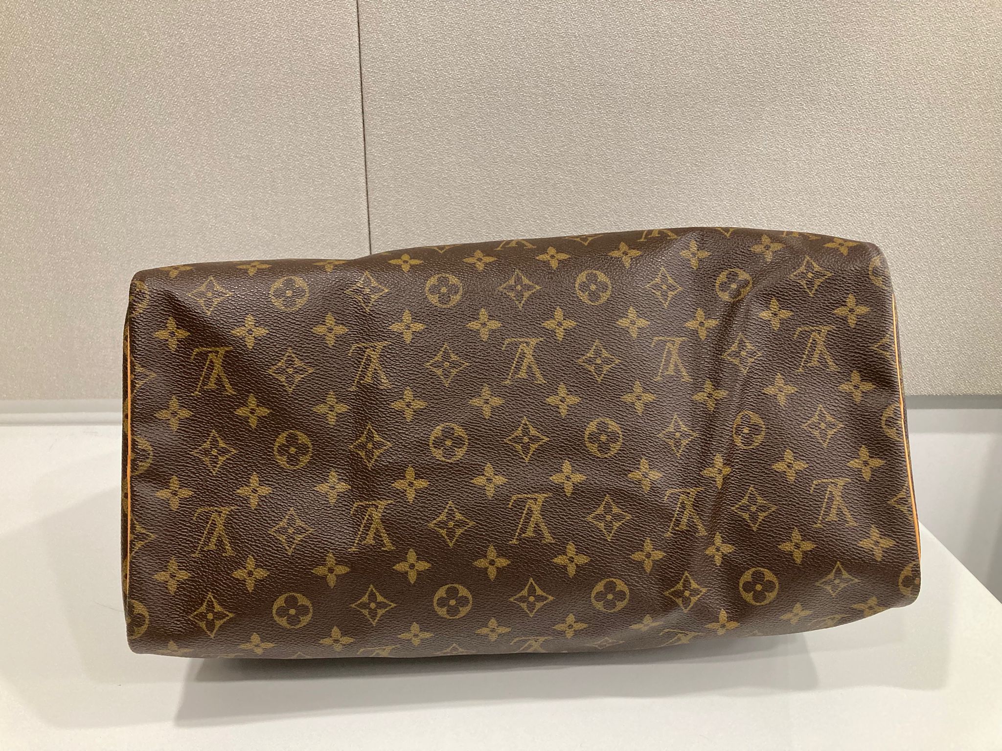 Louis Vuitton Speedy 40 Monogram