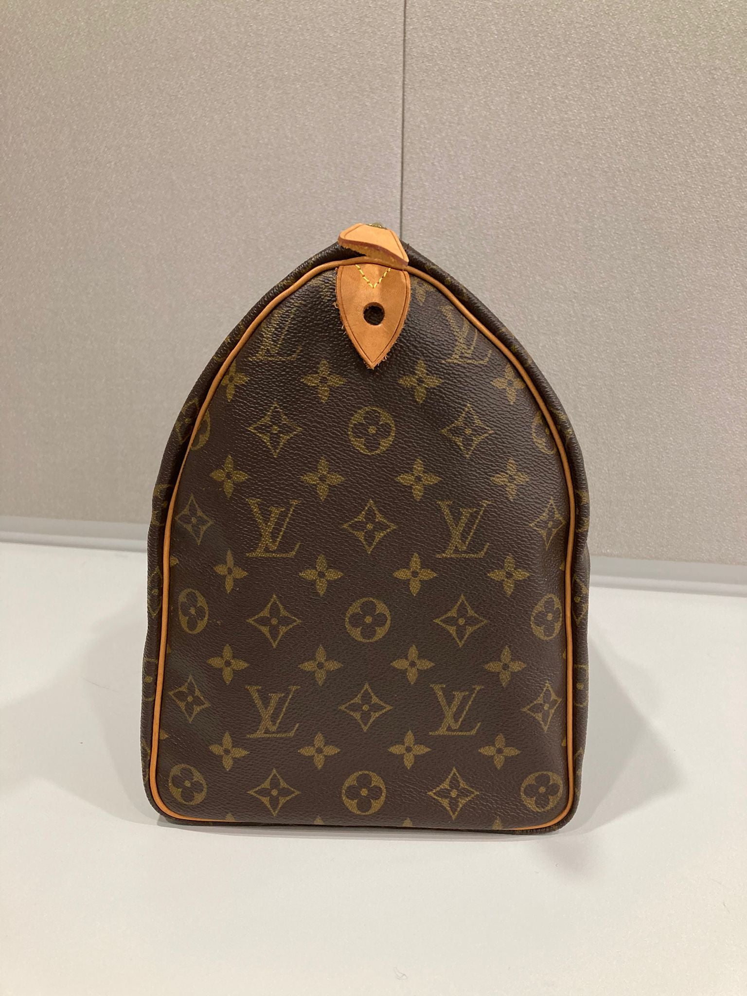 Louis Vuitton Speedy 40 Monogram