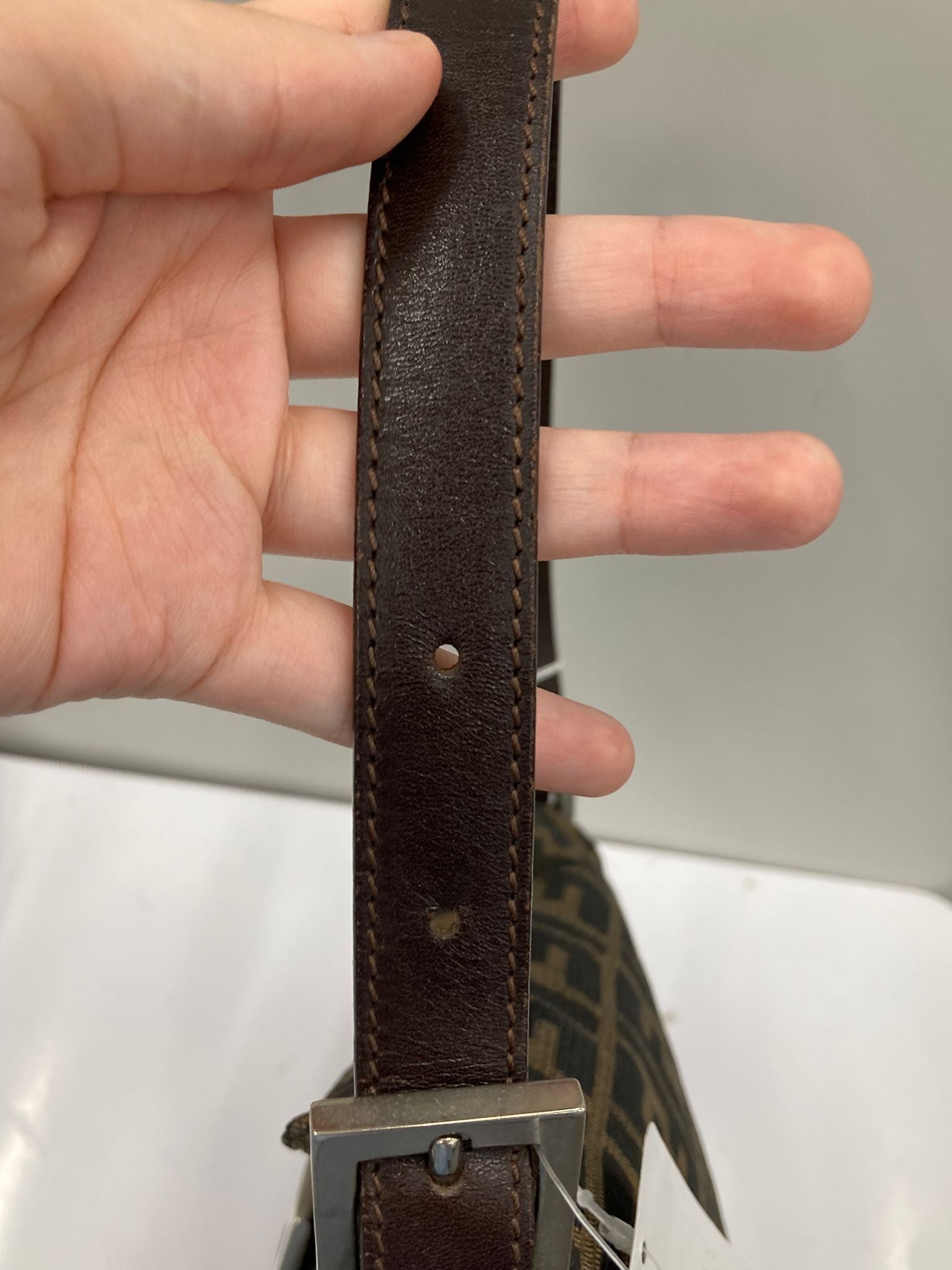 Fendi Baguette Zucca con doble solapa marrón