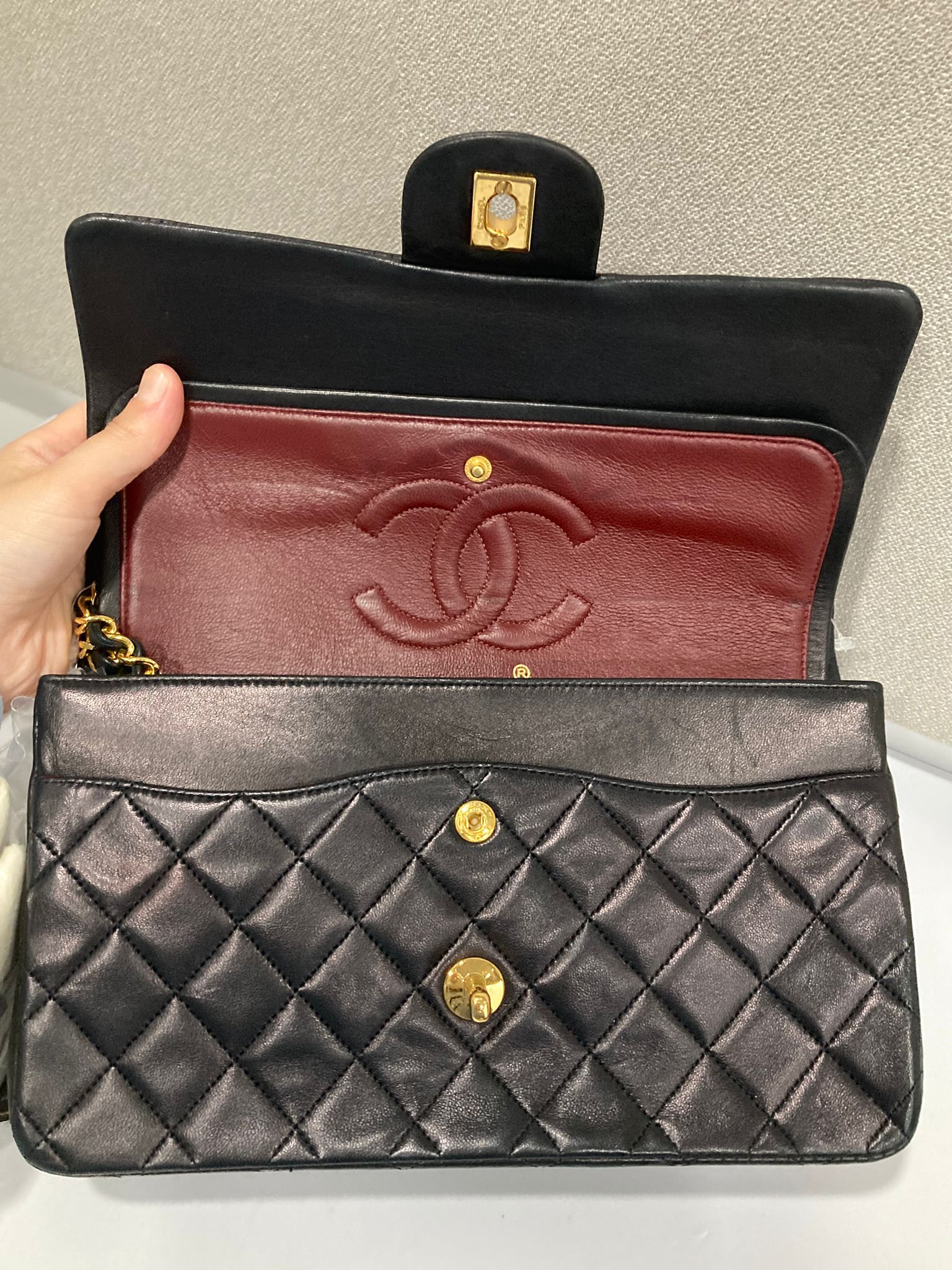 Chanel Timeless Classic Flap Medium Double Flap 25 Negro Lambskin - serie 1