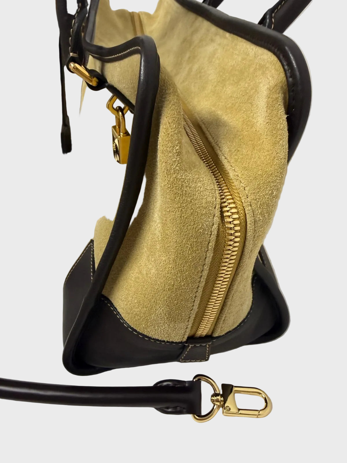 Loewe Amazona 36 Ante Oro — Modelo Nuevo