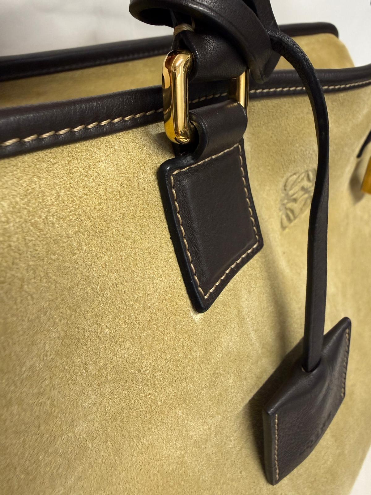 Loewe Amazona 36 Ante Oro — Modelo Nuevo