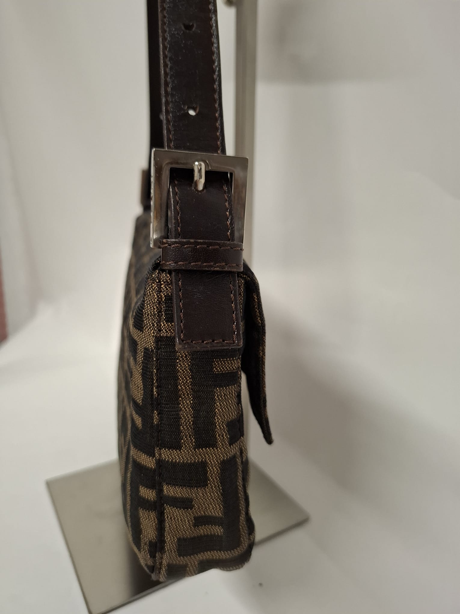 Fendi Baguette Clásica Zucca