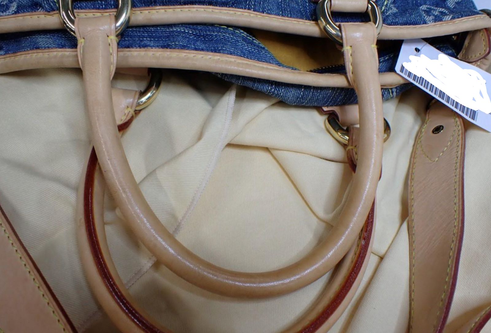 Louis Vuitton Neo Kabi MM en Monogram Denim azul