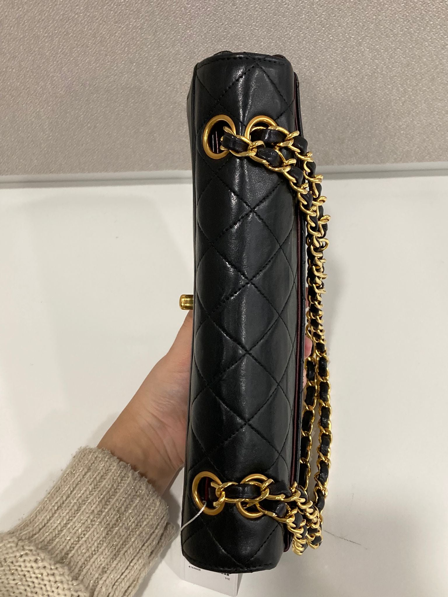 Chanel timeless 24 con cartera piel de cordero (lambskin) negra