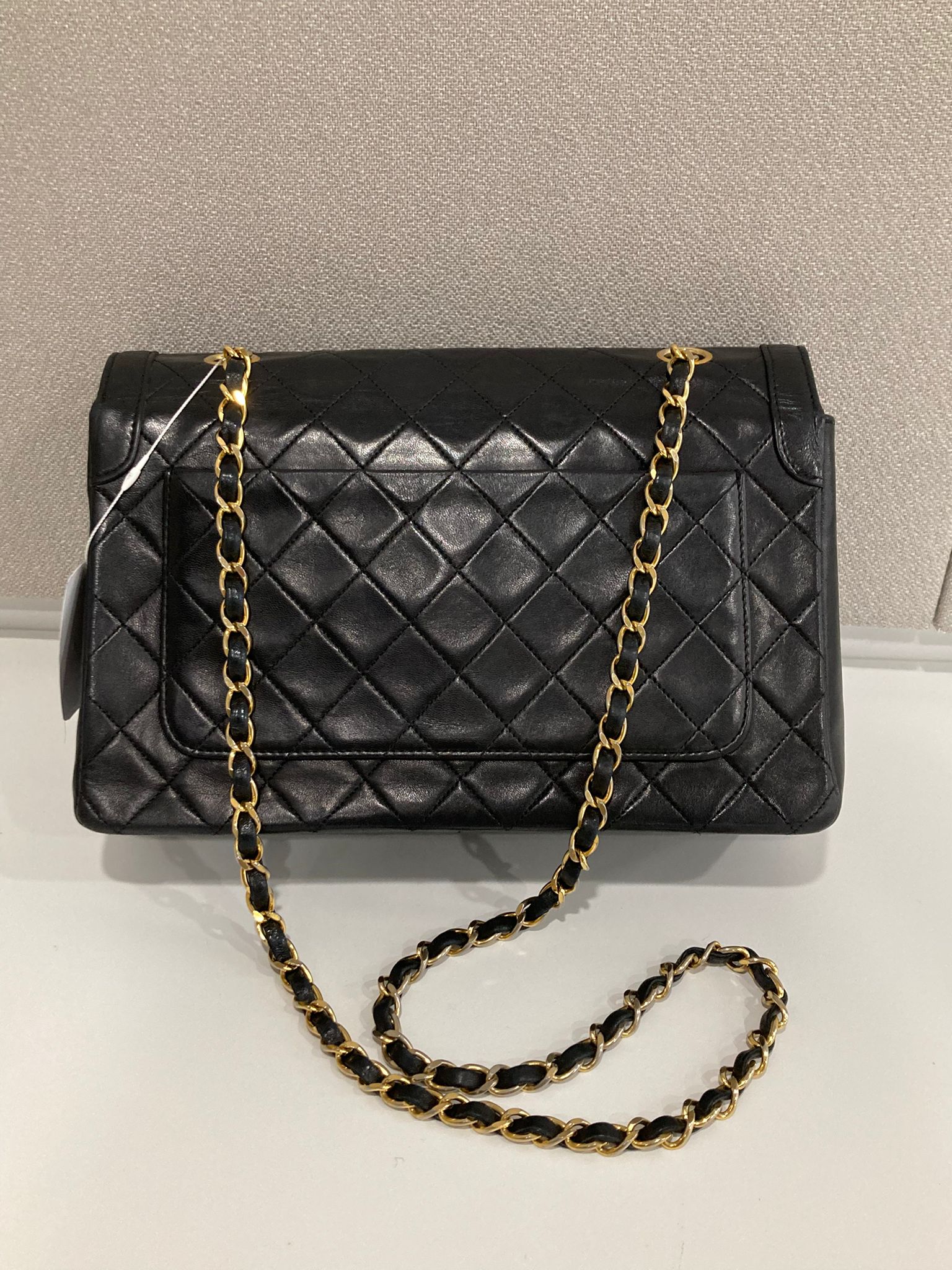 Chanel timeless classic flap con reborde (border stitch) y cartera a juego