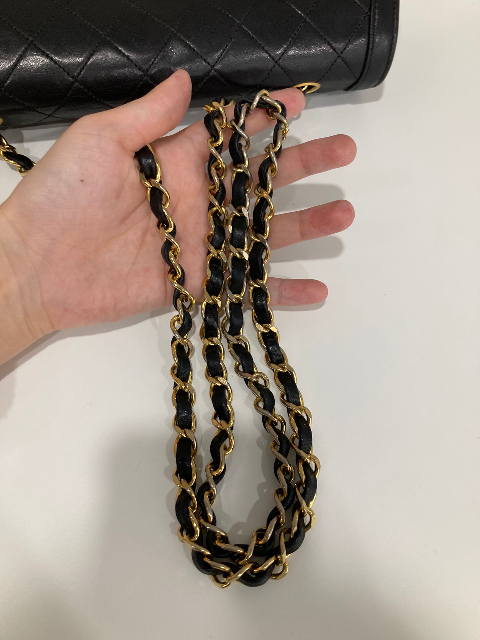 Chanel timeless classic flap con reborde (border stitch) y cartera a juego